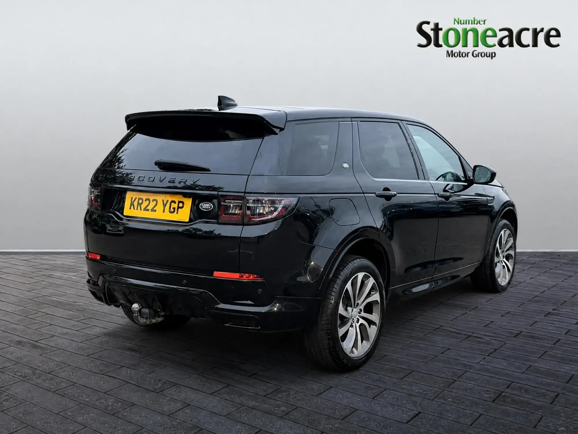 Land Rover Discovery Sport Image 9