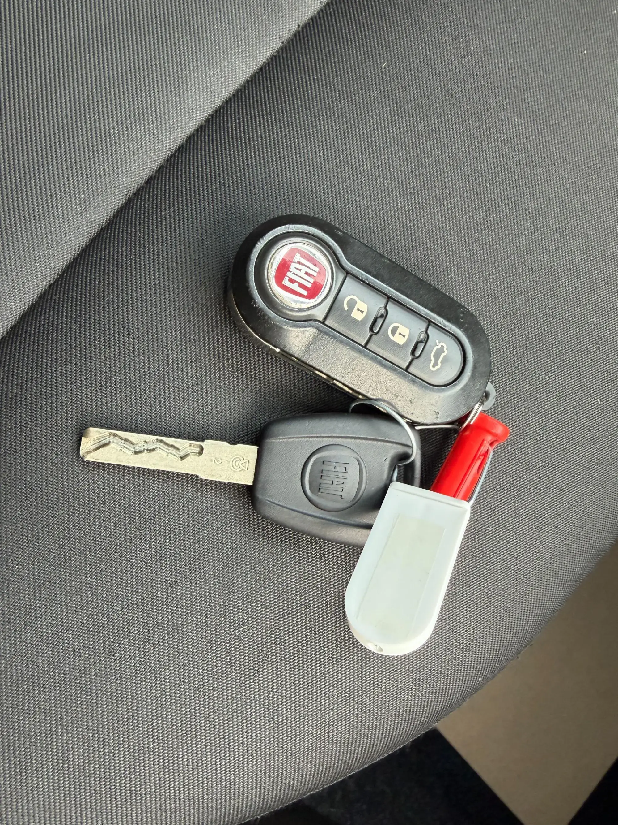 Fiat 500 Hybrid Image 15