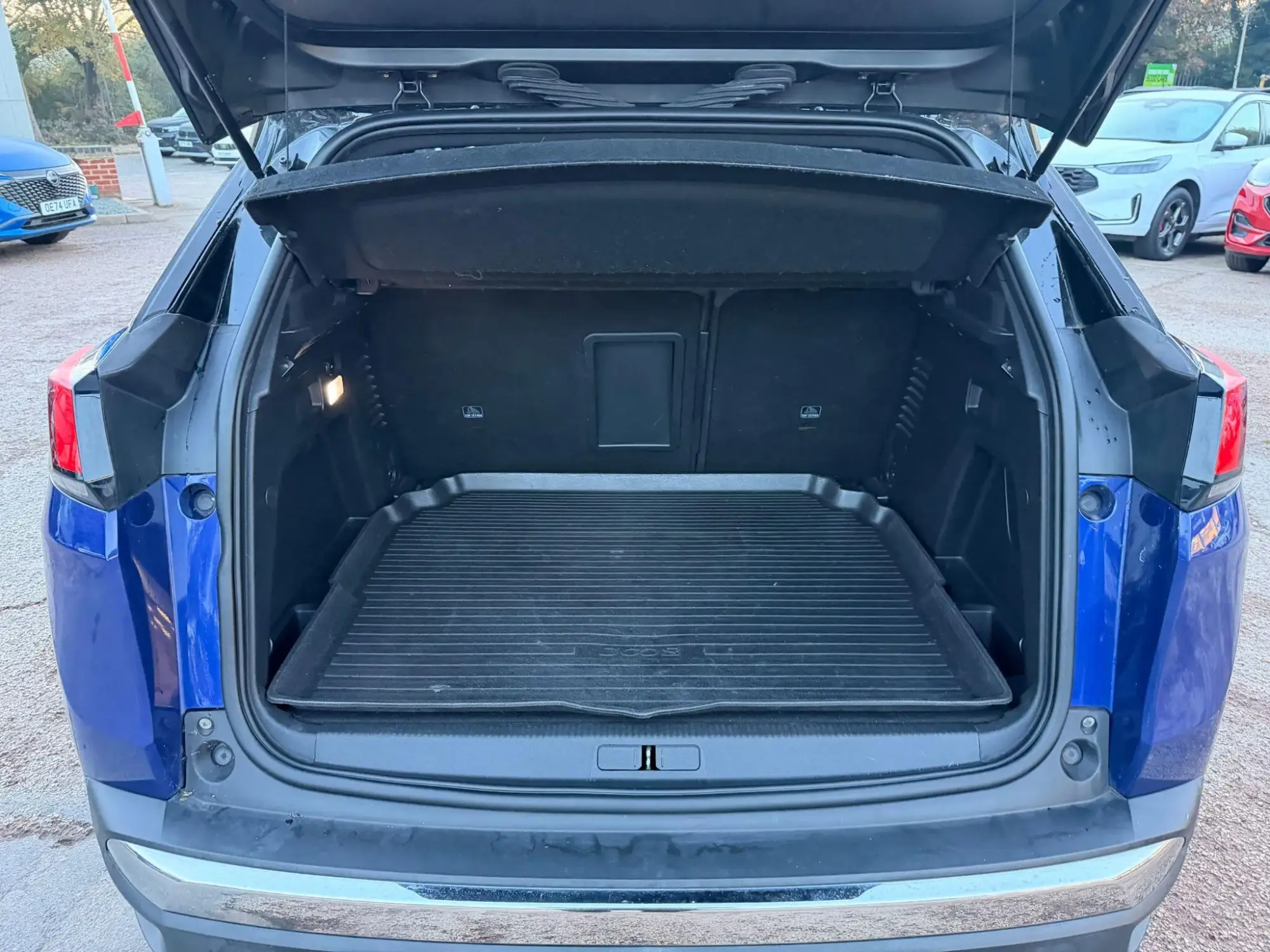 Peugeot 3008 Image 9