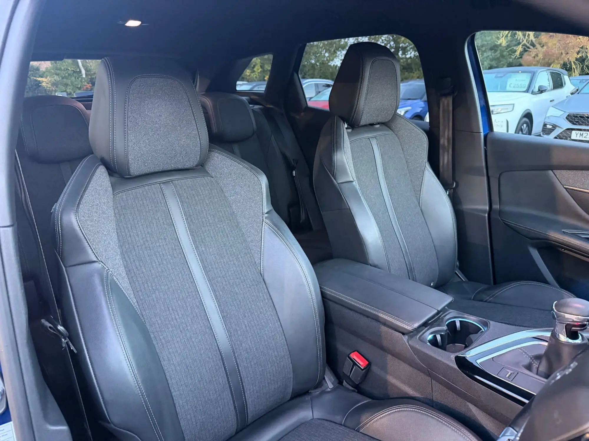 Peugeot 3008 Image 16