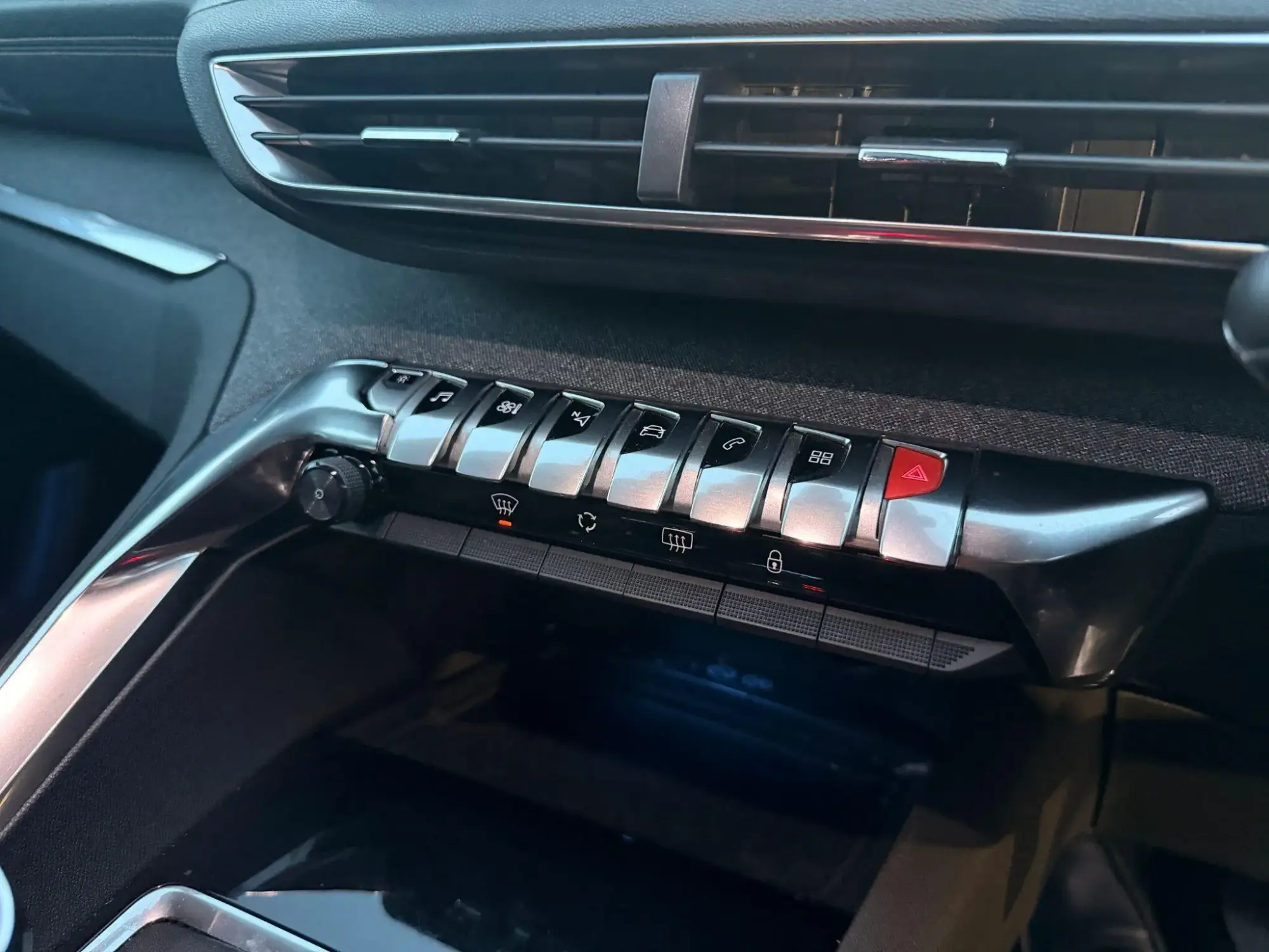 Peugeot 3008 Image 23