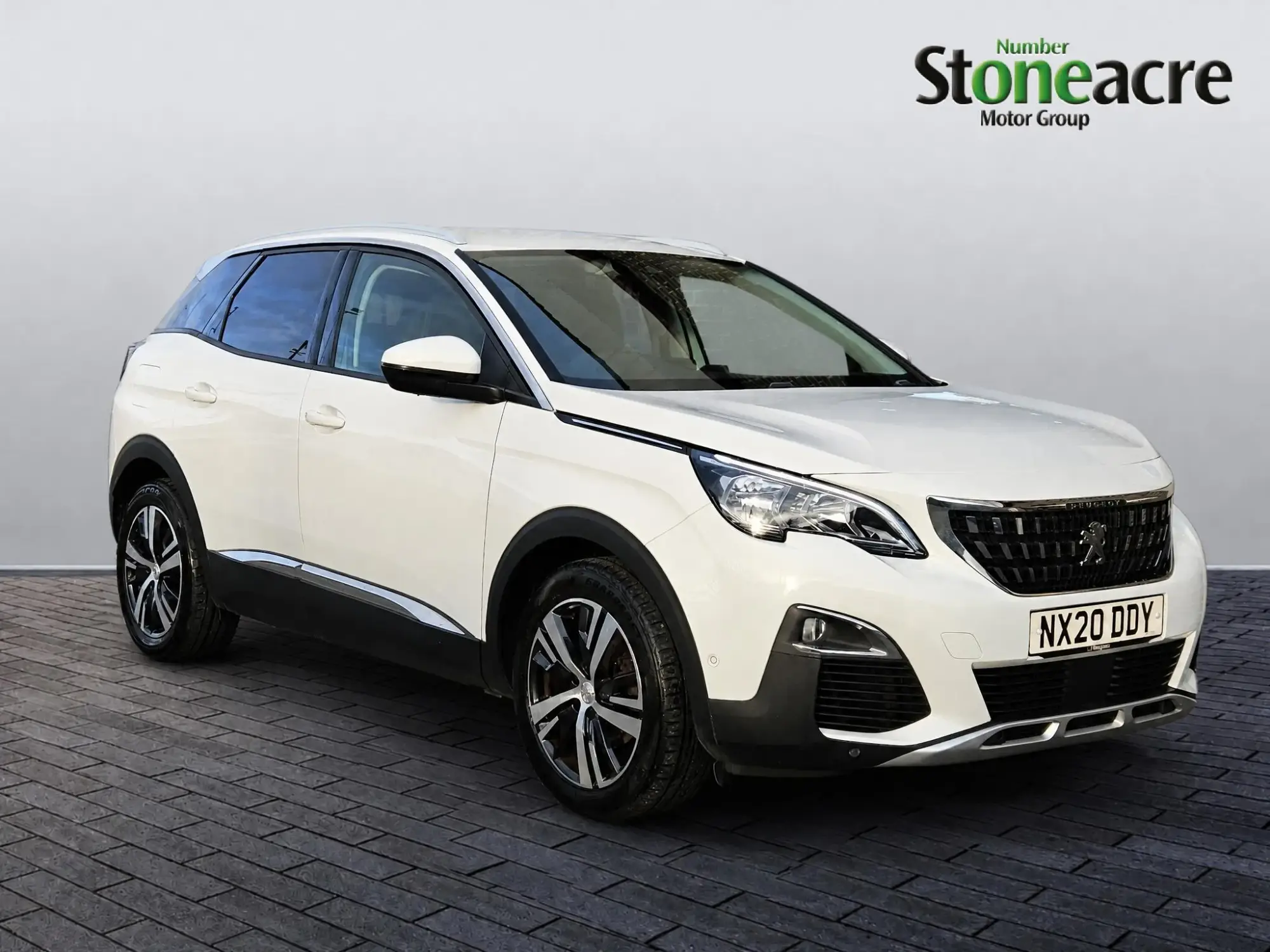 Peugeot 3008 1.2 PureTech Allure SUV 5dr Petrol Manual Euro 6 (s/s) (130 ps) NX20DDY Image 1 Peugeot 3008 1.2 PureTech Allure SUV 5dr Petrol Manual Euro 6 (s/s) (130 ps) NX20DDY Image 1
