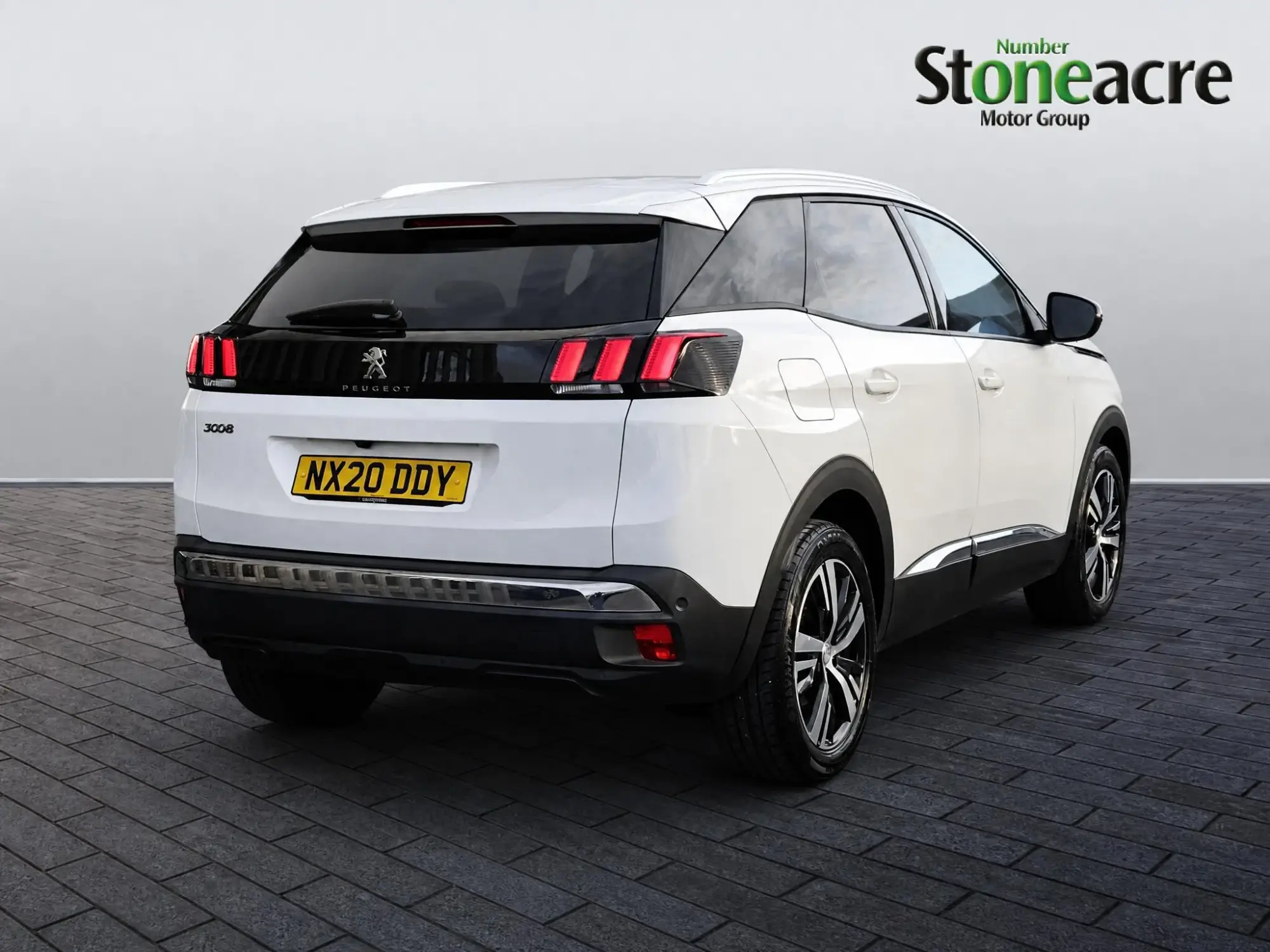 Peugeot 3008 1.2 PureTech Allure SUV 5dr Petrol Manual Euro 6 (s/s) (130 ps) NX20DDY Image 2 Peugeot 3008 1.2 PureTech Allure SUV 5dr Petrol Manual Euro 6 (s/s) (130 ps) NX20DDY Image 2