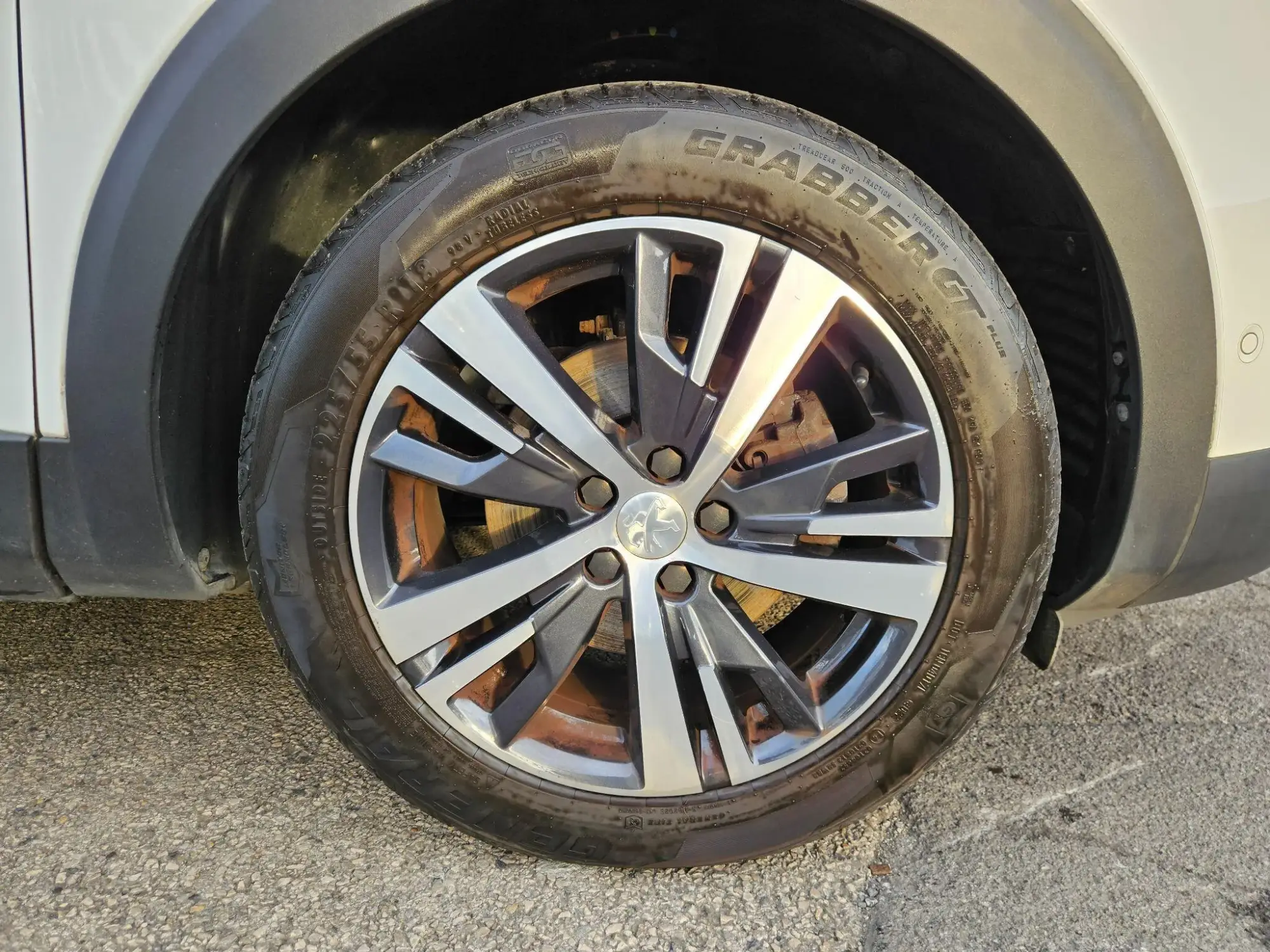 Peugeot 3008 Image 8