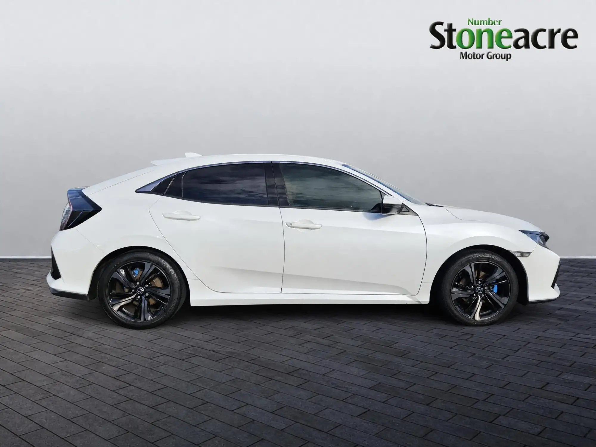 Honda Civic 1.0 VTEC Turbo 126 SR 5dr A19KPH Image 2 Honda Civic 1.0 VTEC Turbo 126 SR 5dr A19KPH Image 2