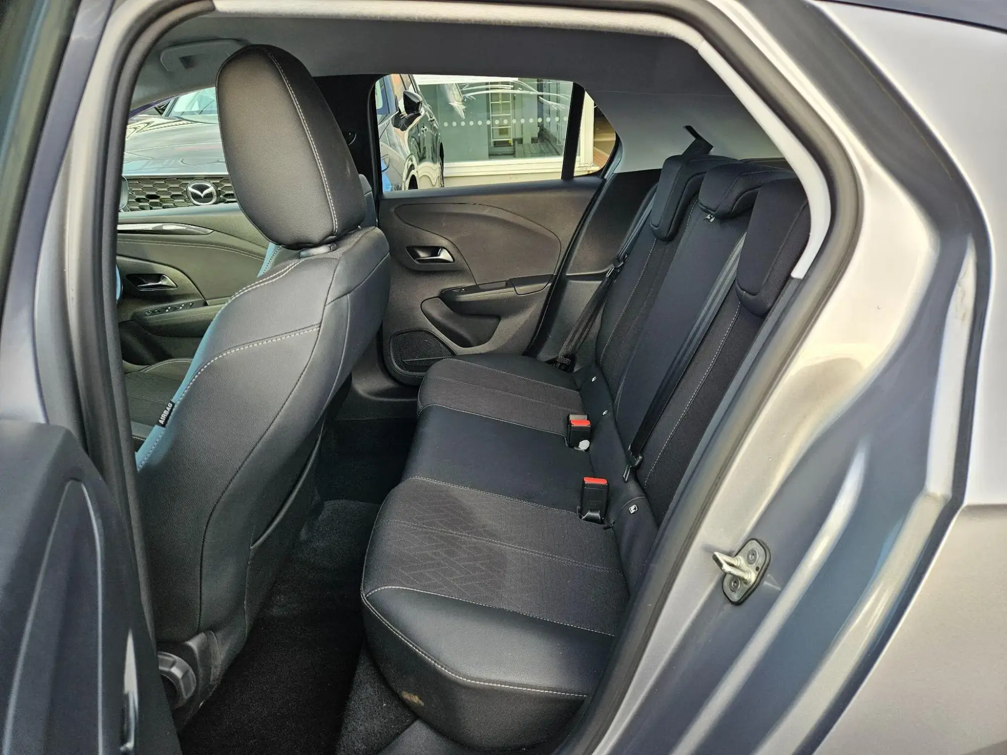 Vauxhall Corsa Image 17 Vauxhall Corsa Image 17