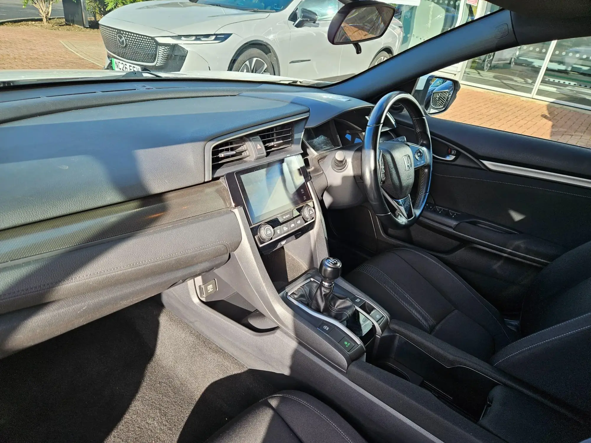 Honda Civic Image 12