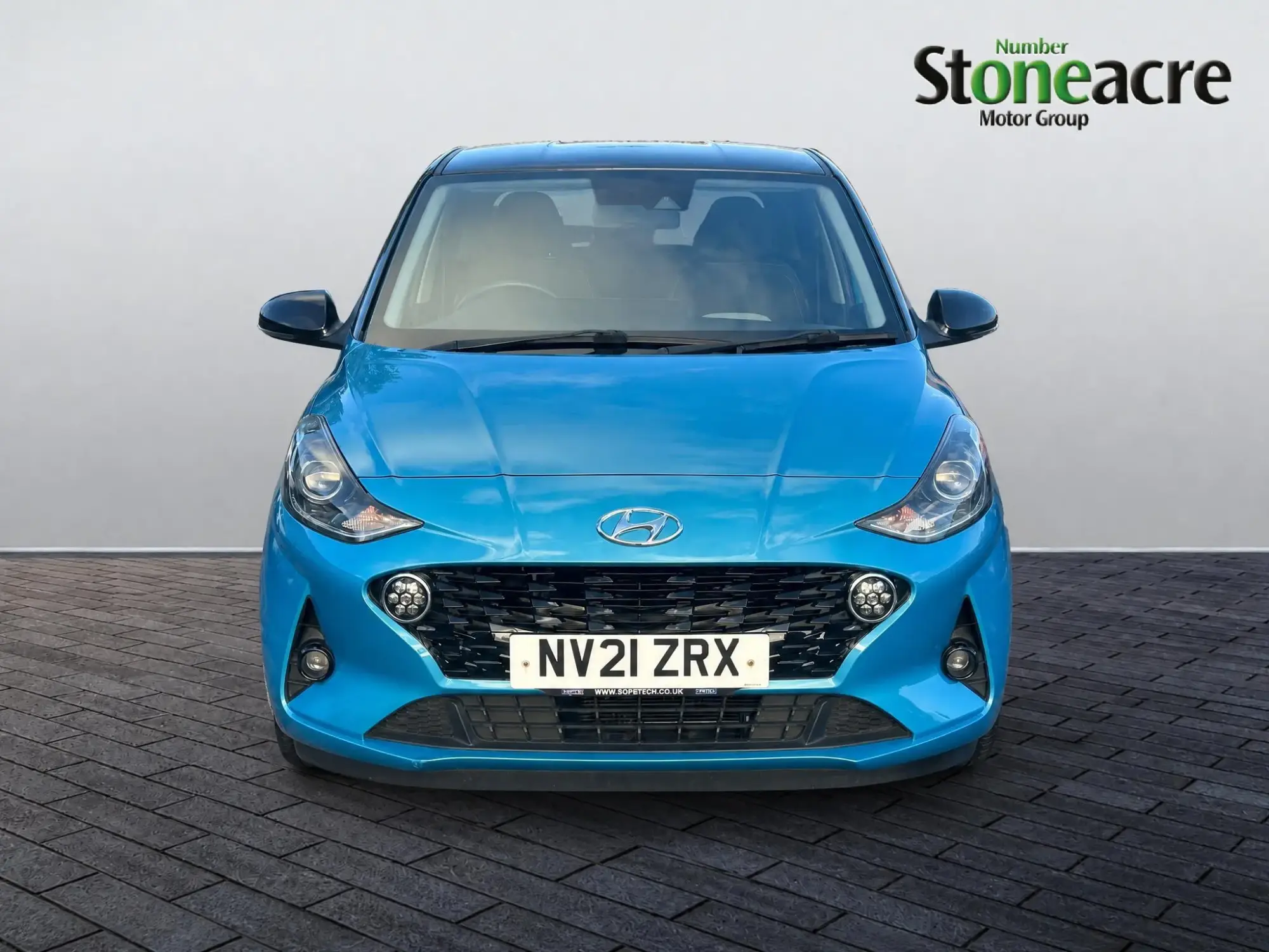 Hyundai i10 Image 14