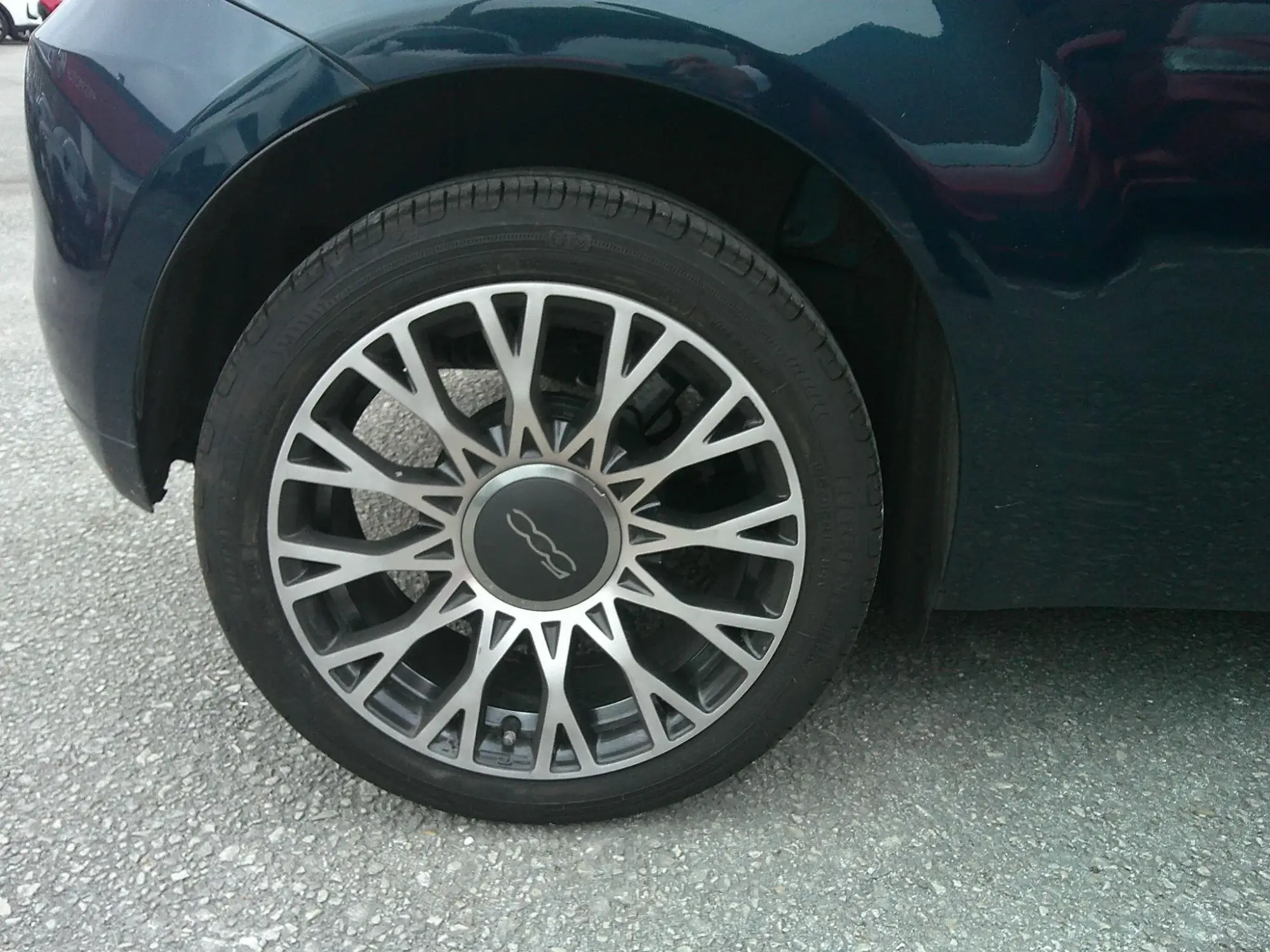 Fiat 500 Image 9