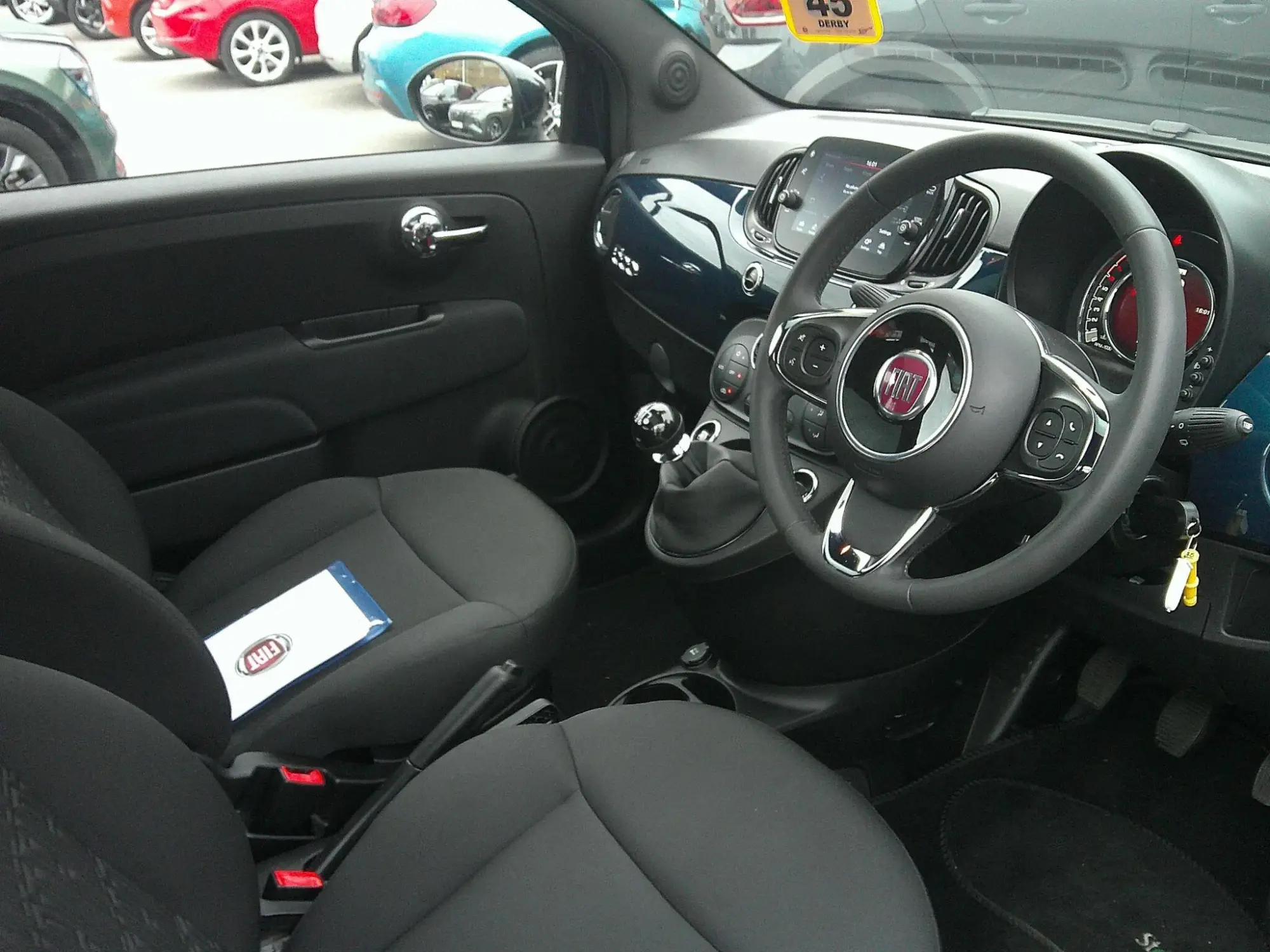 Fiat 500 Image 11