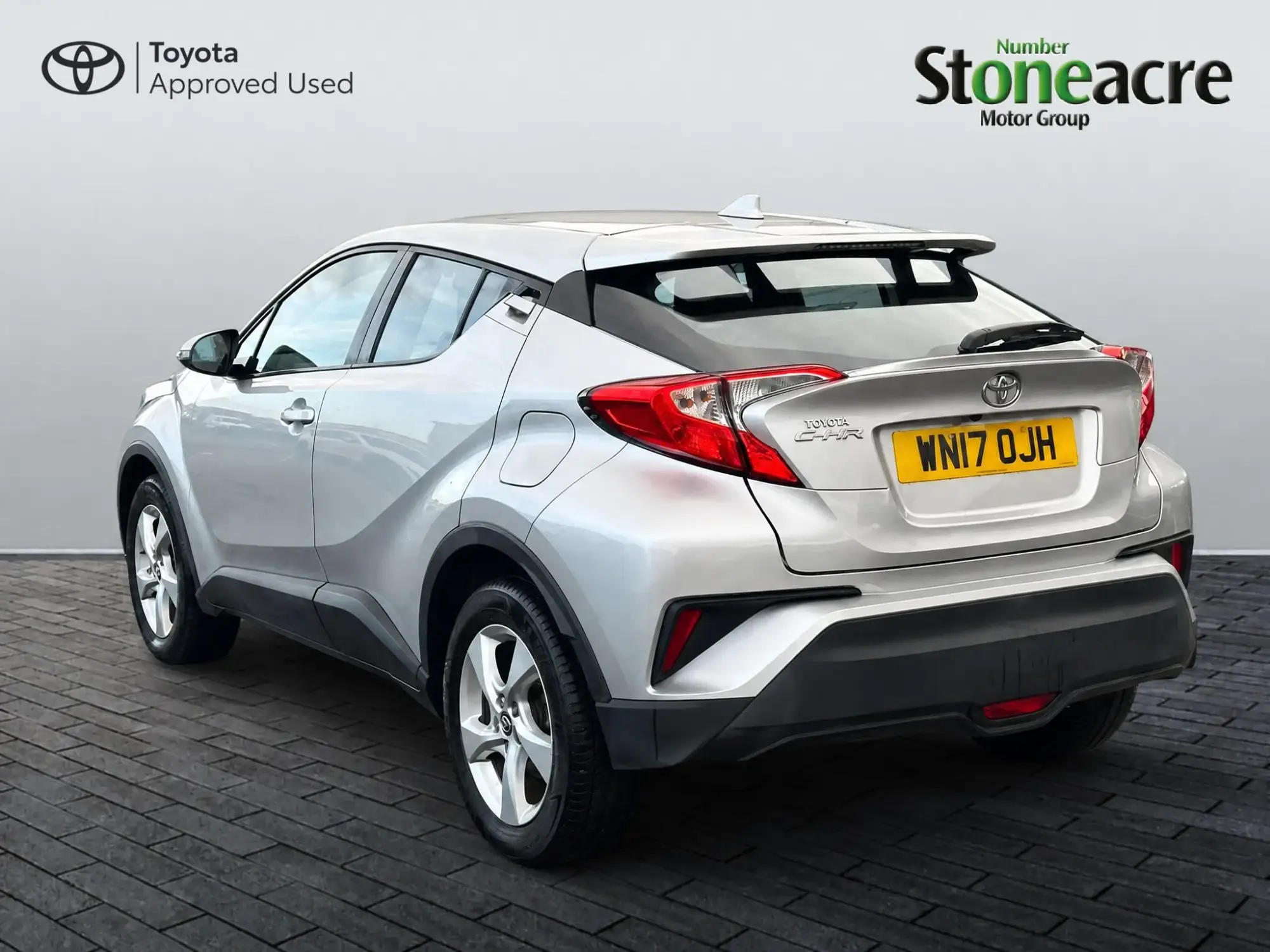 Toyota C-HR Image 4 Toyota C-HR Image 4
