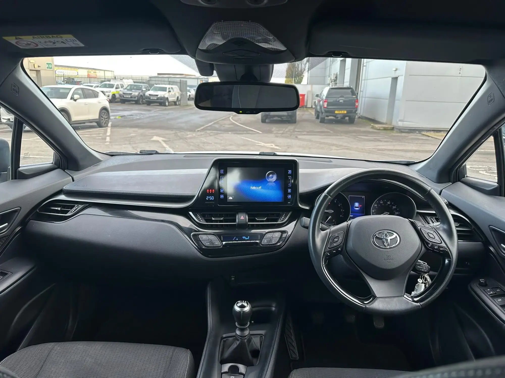 Toyota C-HR Image 5 Toyota C-HR Image 5