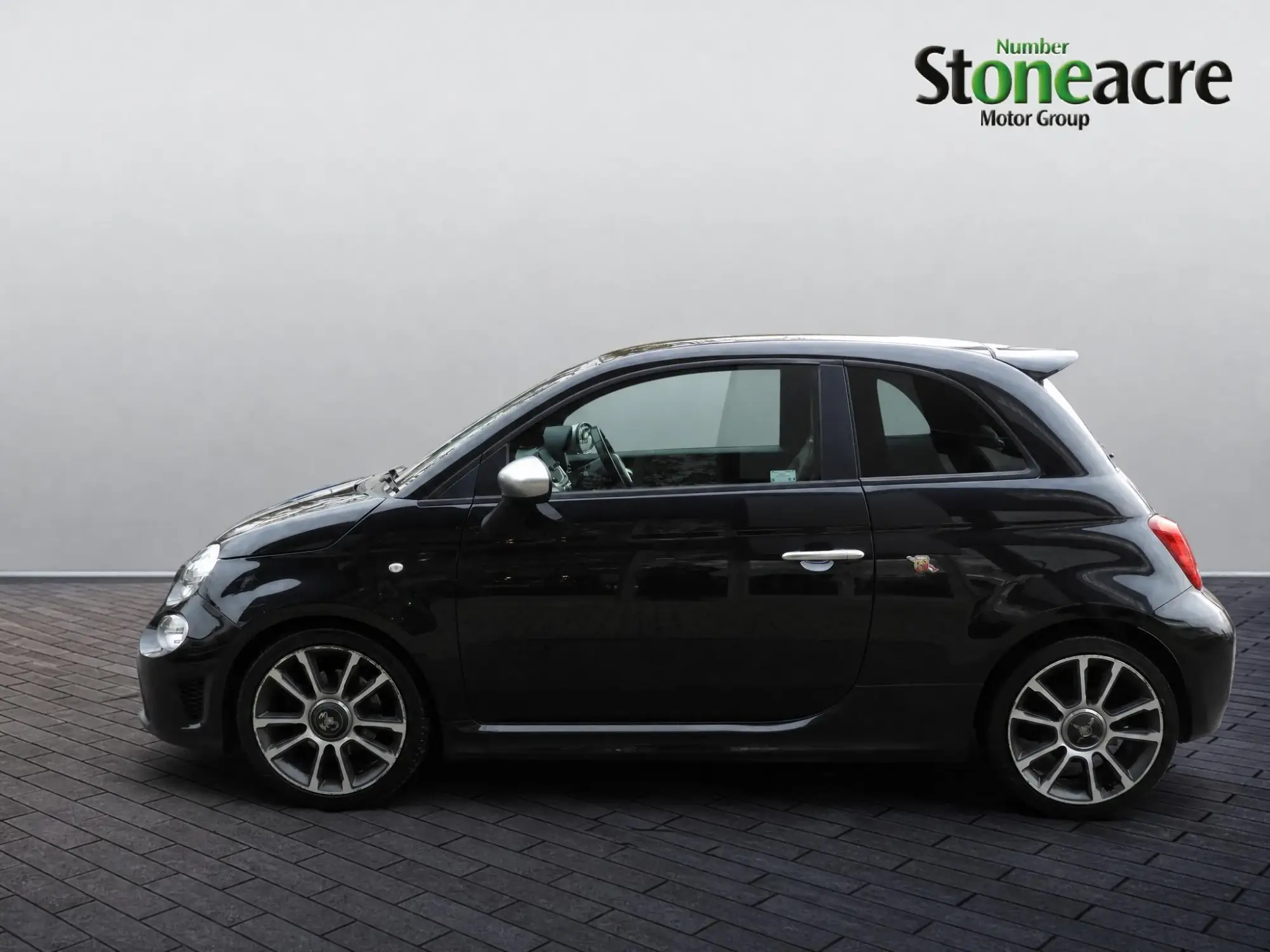 Abarth 595 Image 6 Abarth 595 Image 6