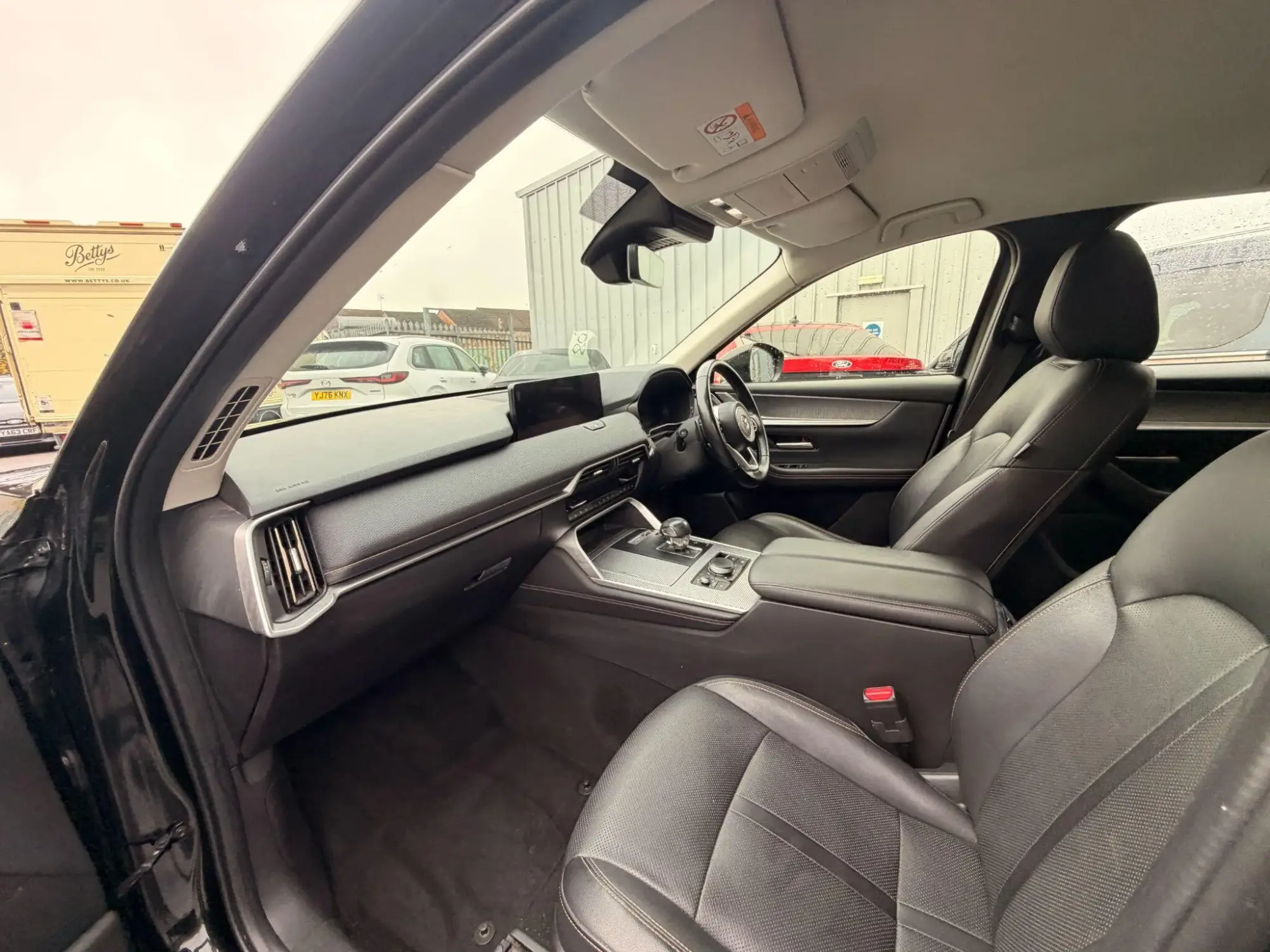 Mazda CX-60 PHEV Image 45 Mazda CX-60 PHEV Image 45