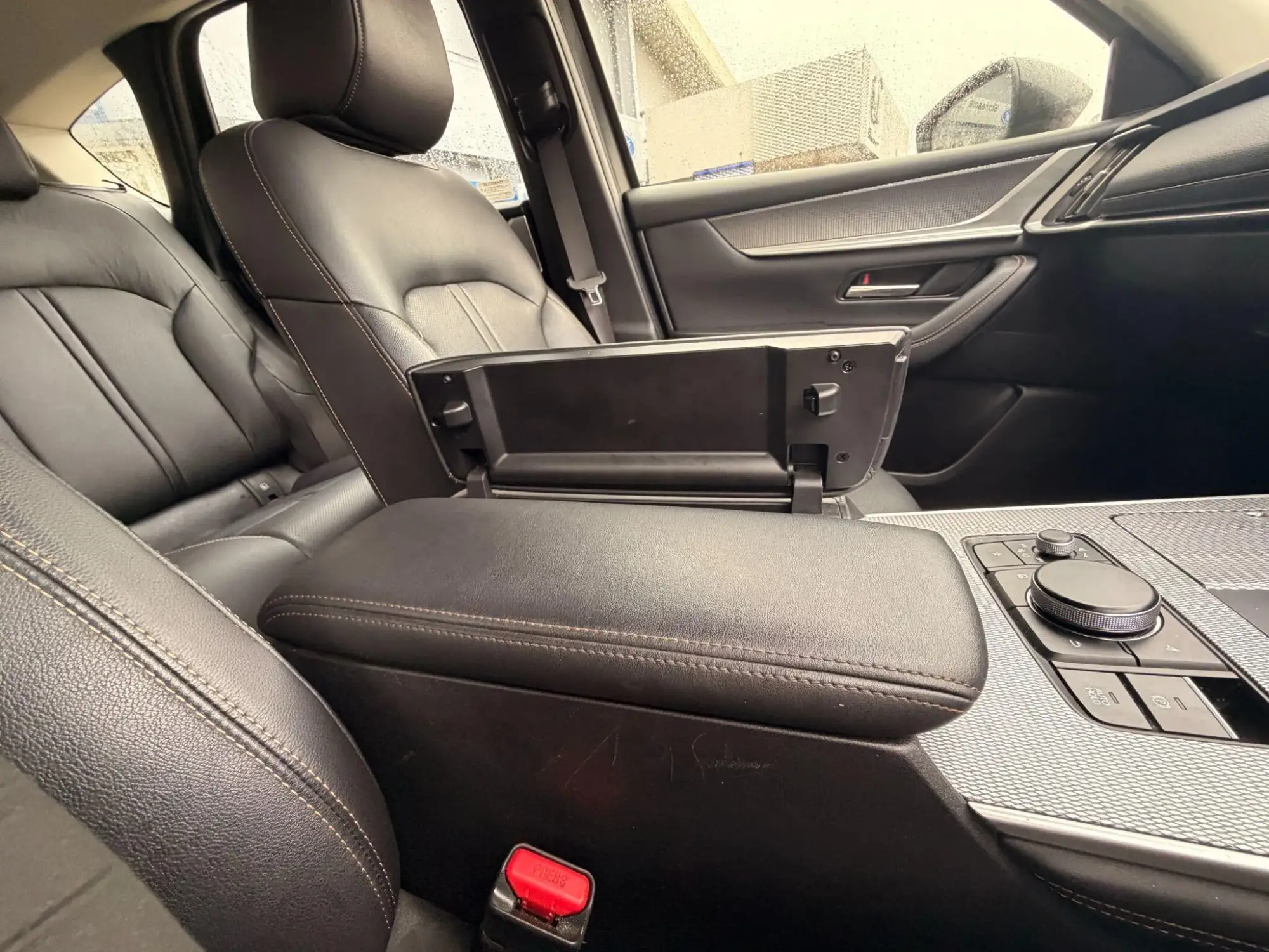 Mazda CX-60 PHEV Image 48 Mazda CX-60 PHEV Image 48