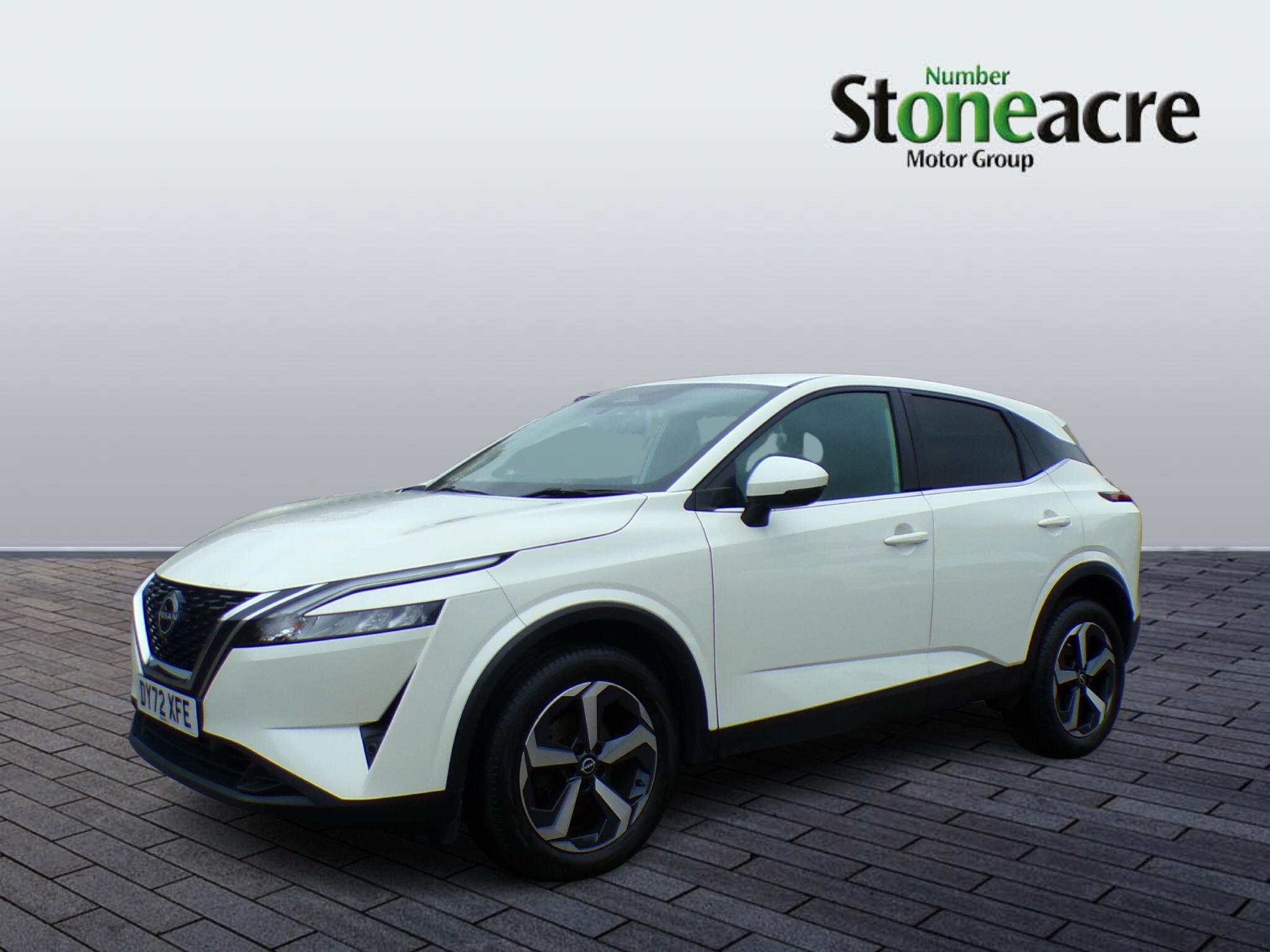 Nissan Qashqai 1.3 DiG-T MH N-Connecta 5dr DY72XFE Image 3