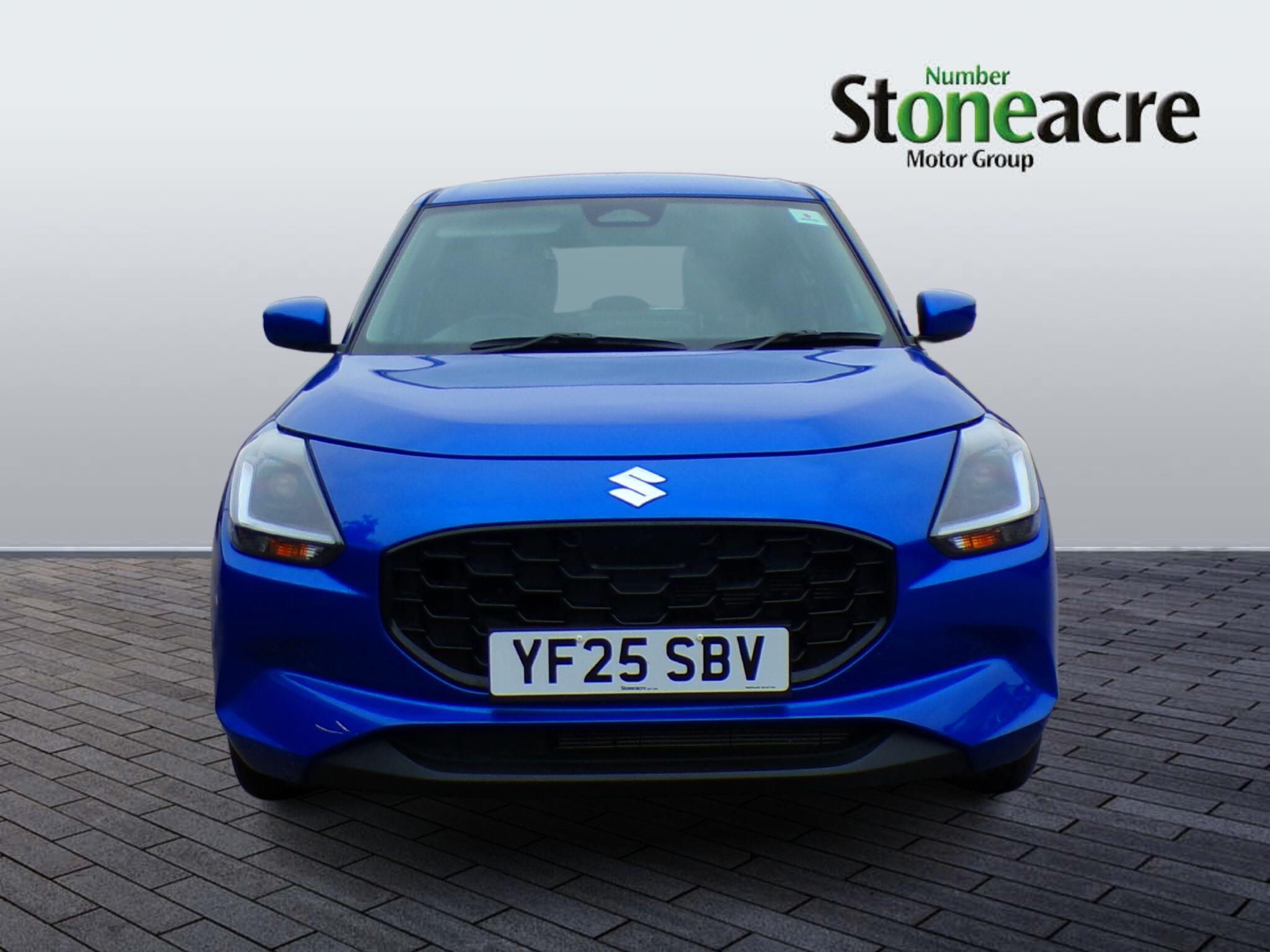 Suzuki Swift 1.2 MHEV Motion Euro 6 (s/s) 5dr YF25SBV Image 2