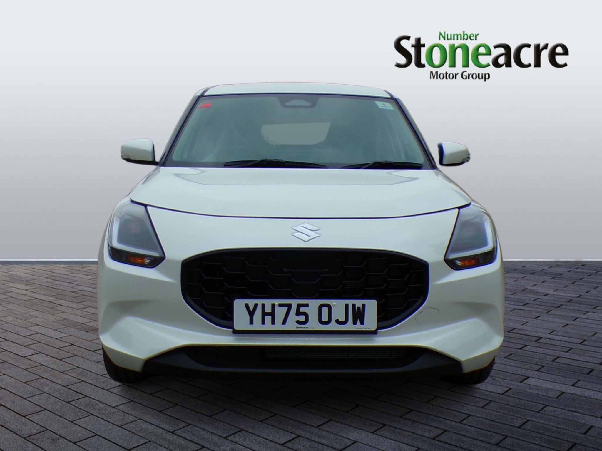 Suzuki Swift 1.2 MHEV Ultra Euro 6 (s/s) 5dr YH75OJW Image 2