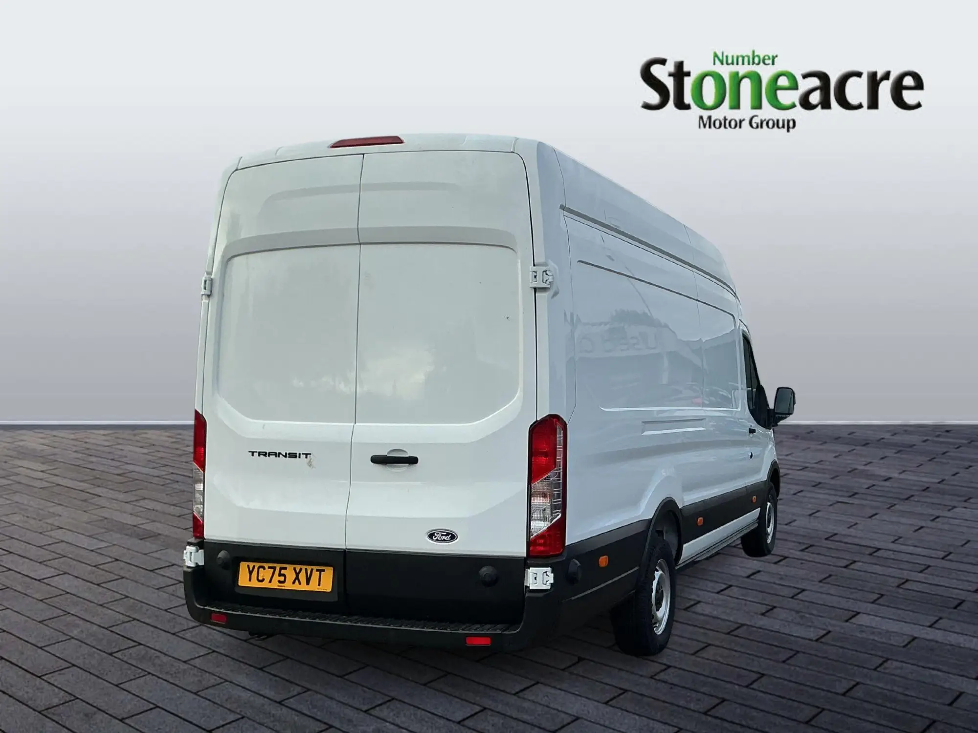 Ford Transit Image 3