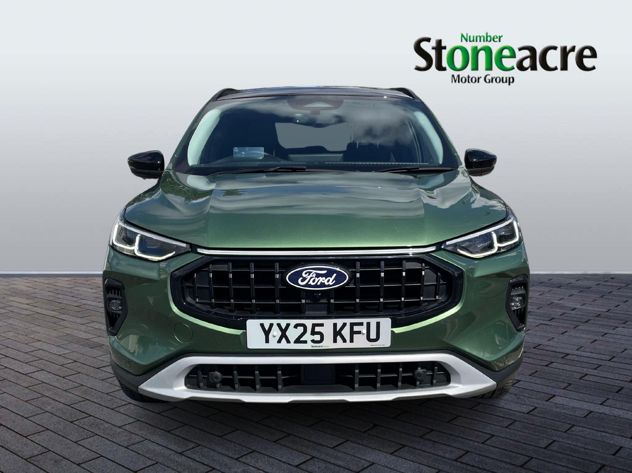 Ford Kuga Plug-In Hybrid Image 2