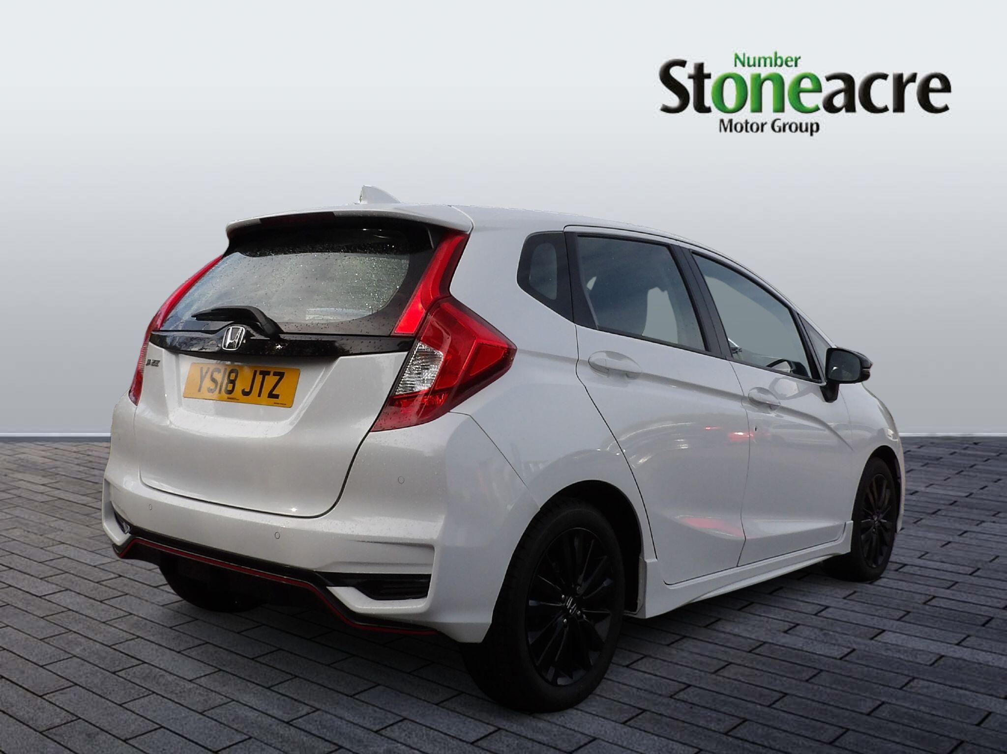 Honda Jazz 1.5 i-VTEC Sport Navi CVT Euro 6 (s/s) 5dr YS18JTZ Image 2
