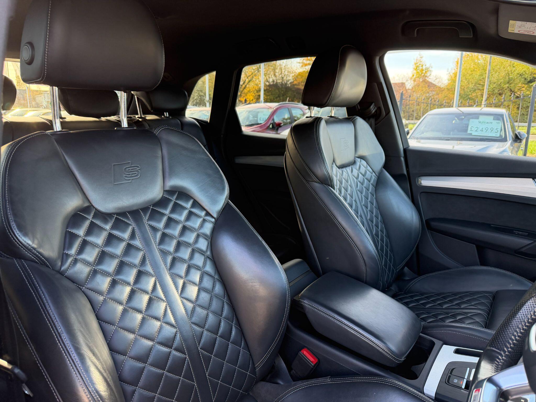 Audi Q5 2.0 TDI Quattro S Line 5dr S Tronic YR67MPZ Image 3