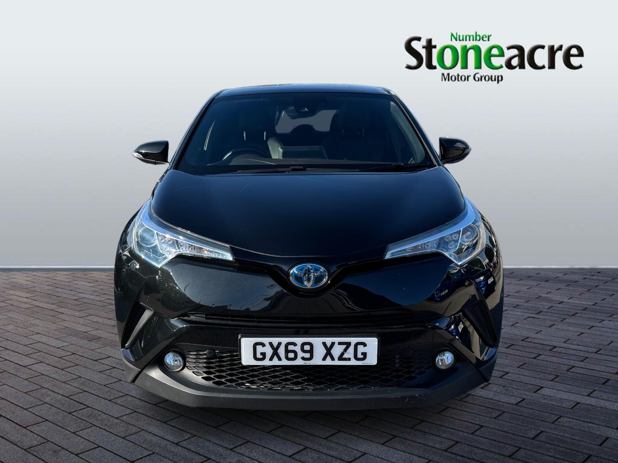 Toyota C-HR Self-Charging Hybrid Image 2