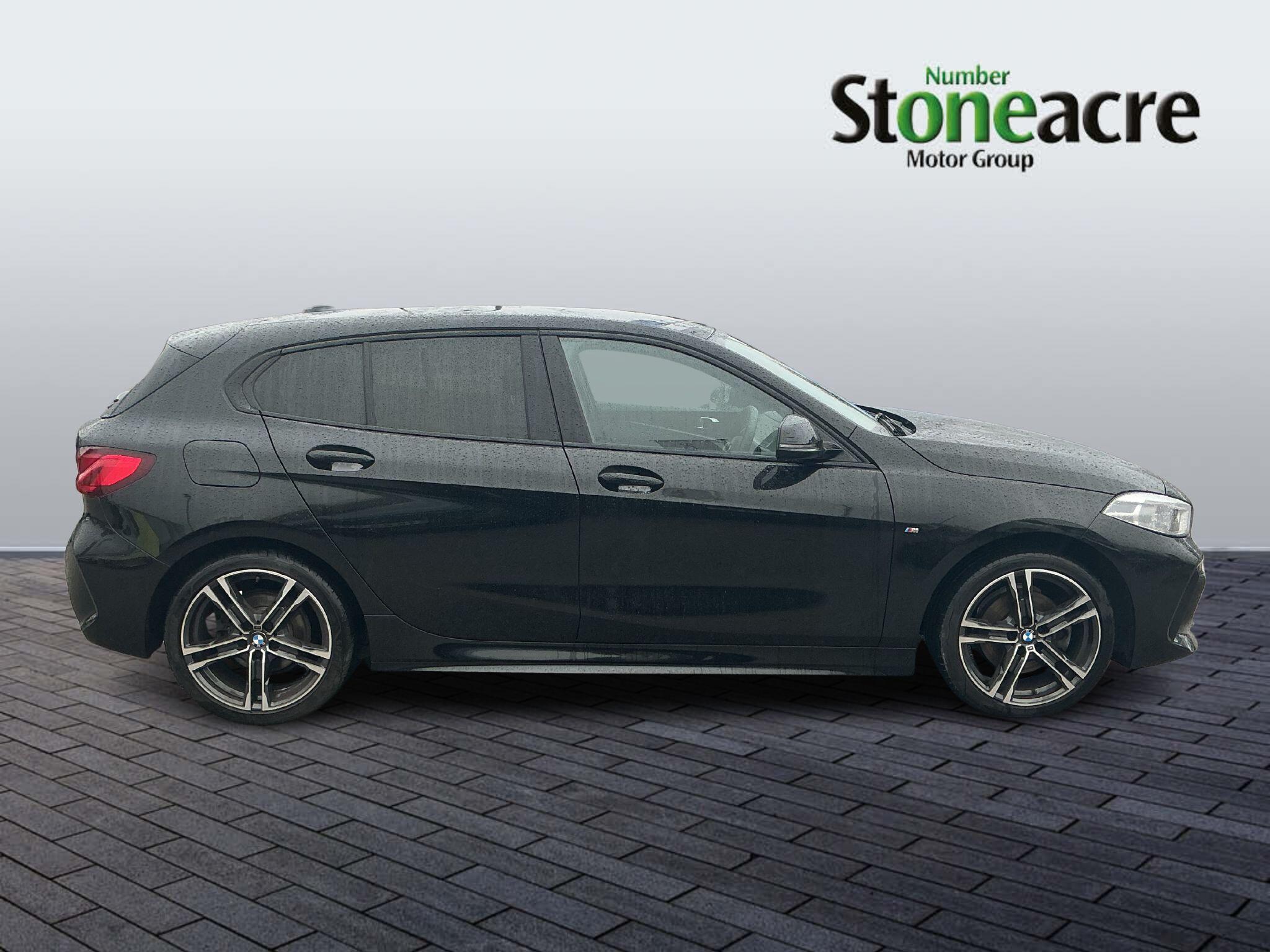 BMW 1 Series 1.5 118i M Sport (LCP) DCT Euro 6 (s/s) 5dr FT73AZV Image 2