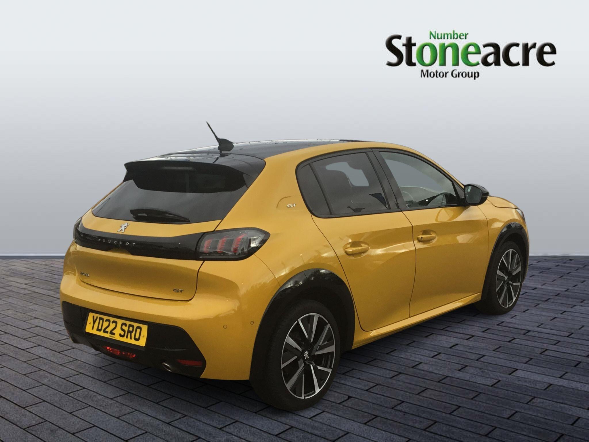 Peugeot 208 1.2 PureTech 100 GT 5dr YD22SRO Image 3