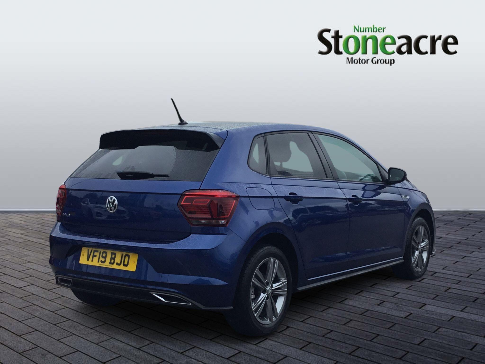 Volkswagen Polo 1.0 TSI R-Line Euro 6 (s/s) 5dr VF19BJO Image 3