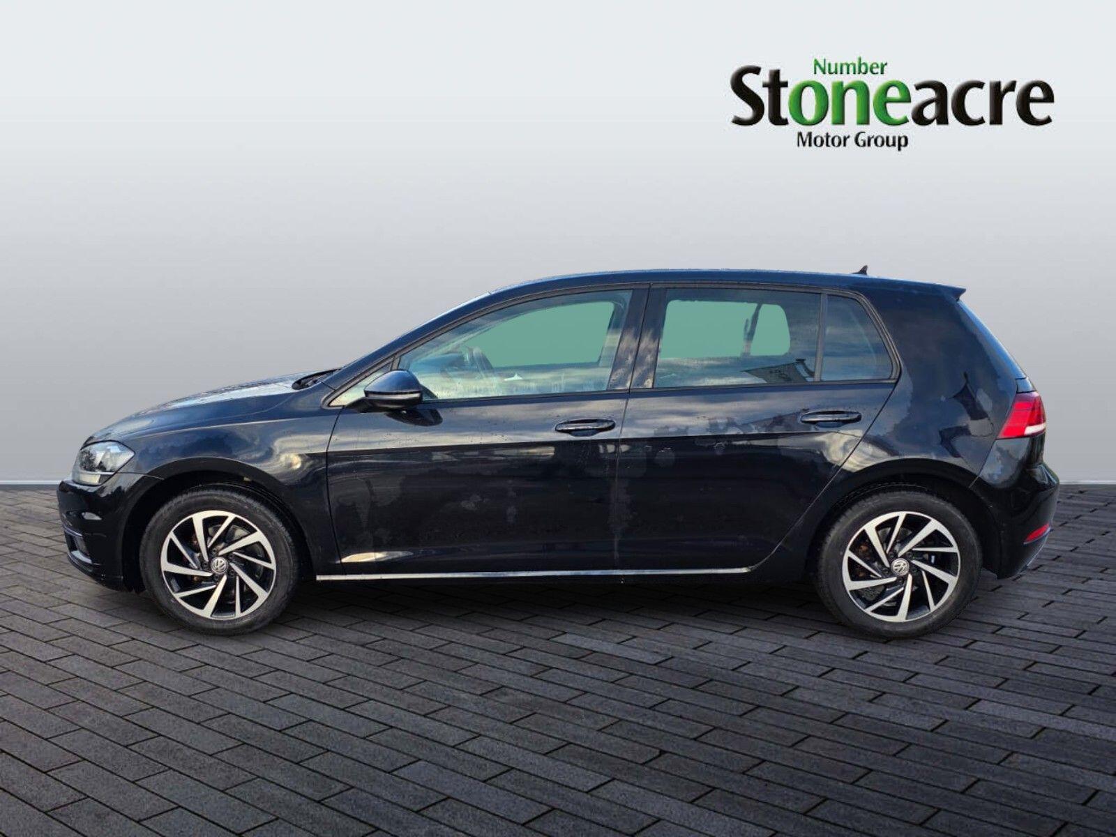 Volkswagen Golf 1.5 TSI EVO Match Euro 6 (s/s) 5dr PK69HSA Image 3