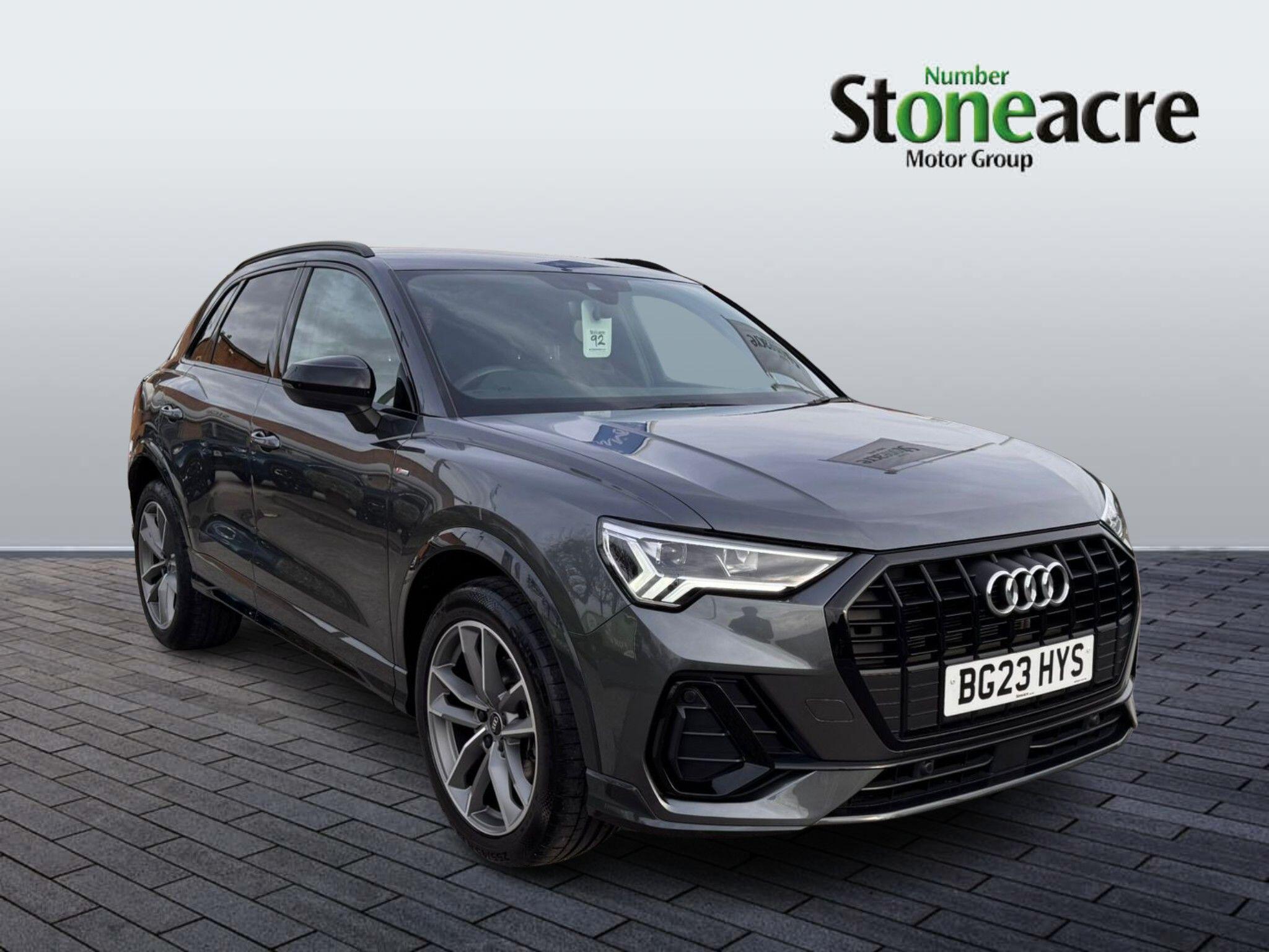 Audi Q3 1.5 TFSI CoD 35 Black Edition S Tronic Euro 6 (s/s) 5dr BG23HYS Image 1