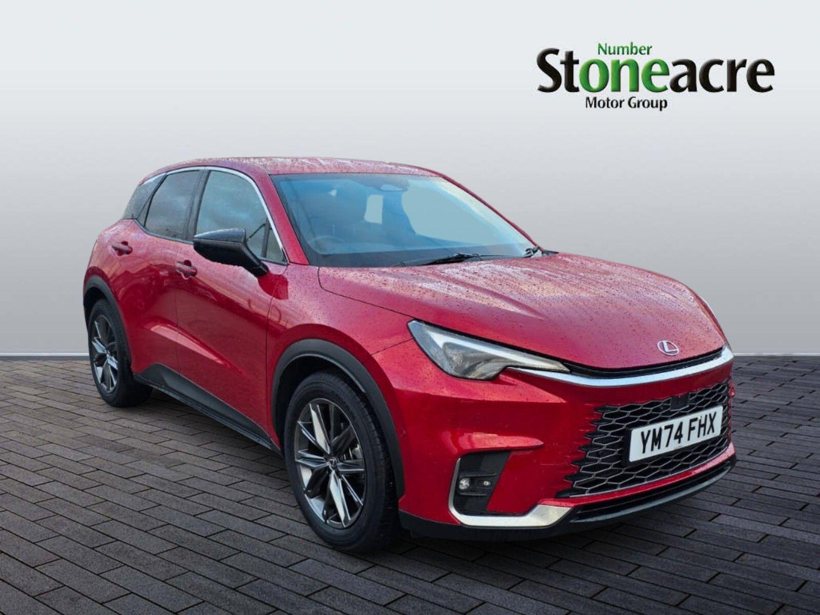 Lexus LBX 1.5 VVT-iE Takumi E-CVT Euro 6 (s/s) 5dr YM74FHX Image 1