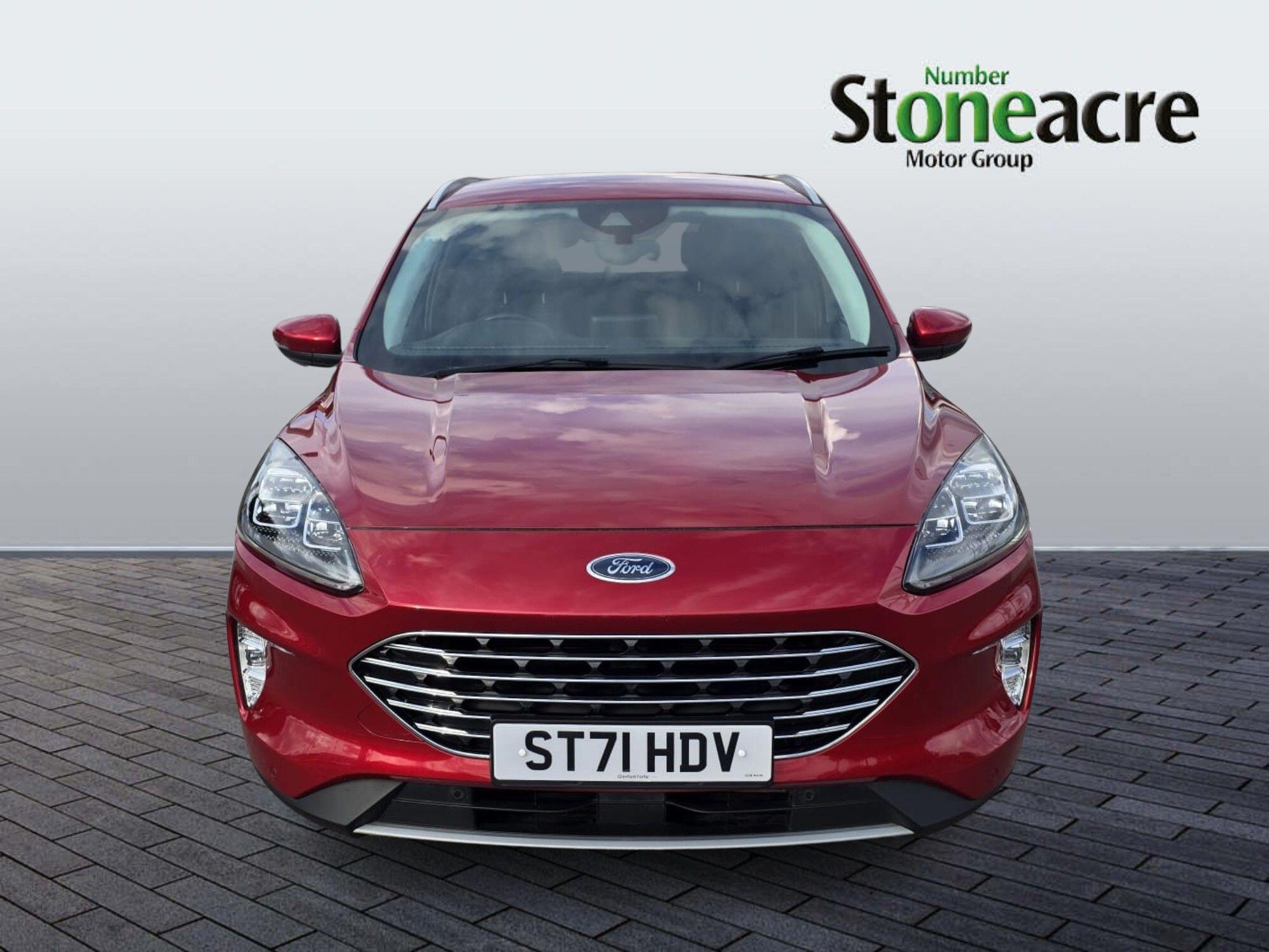 Ford Kuga 1.5 EcoBlue Titanium Edition Euro 6 (s/s) 5dr ST71HDV Image 3