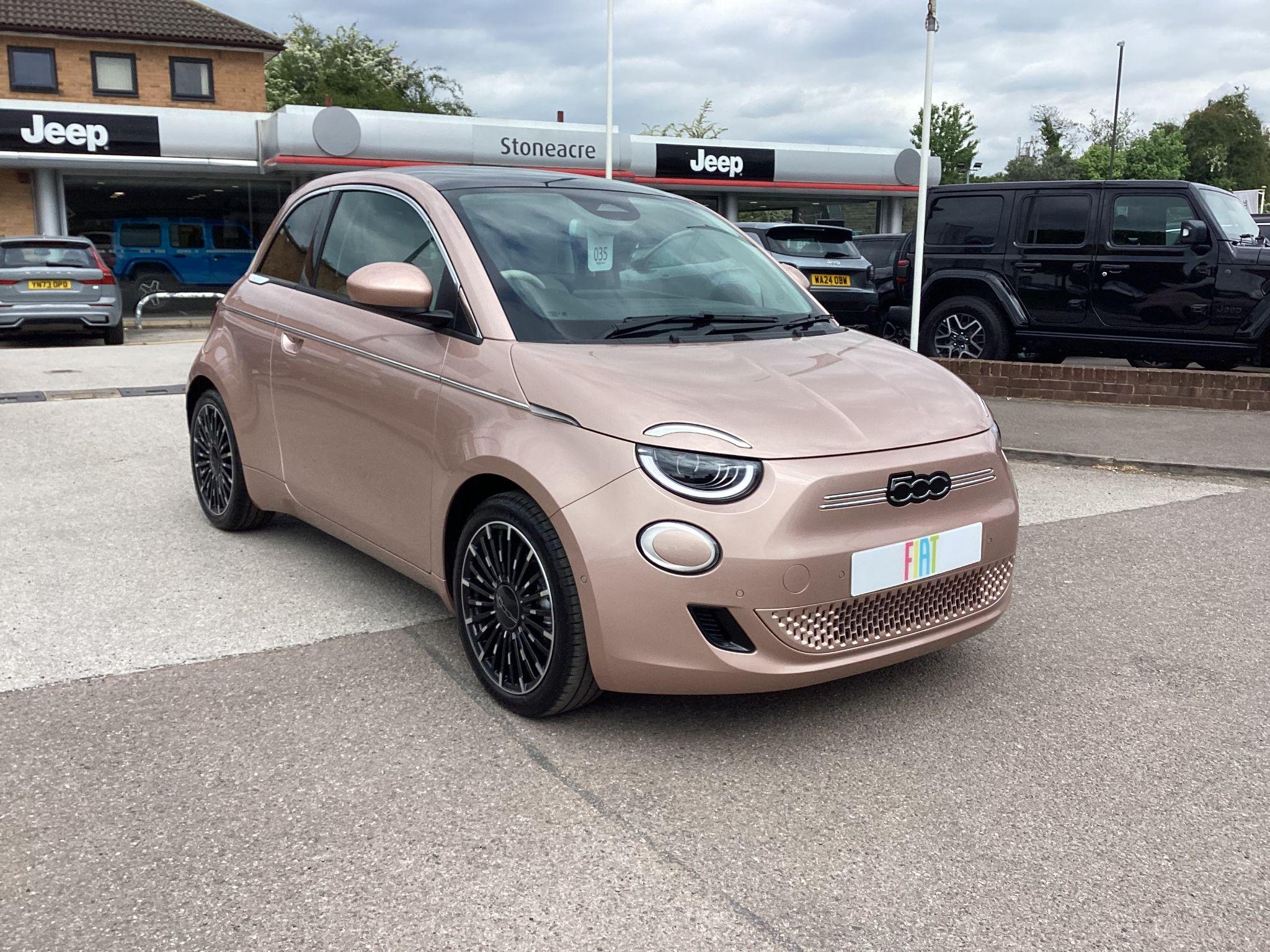 Fiat 500e 42kWh Auto 3dr null Image 1