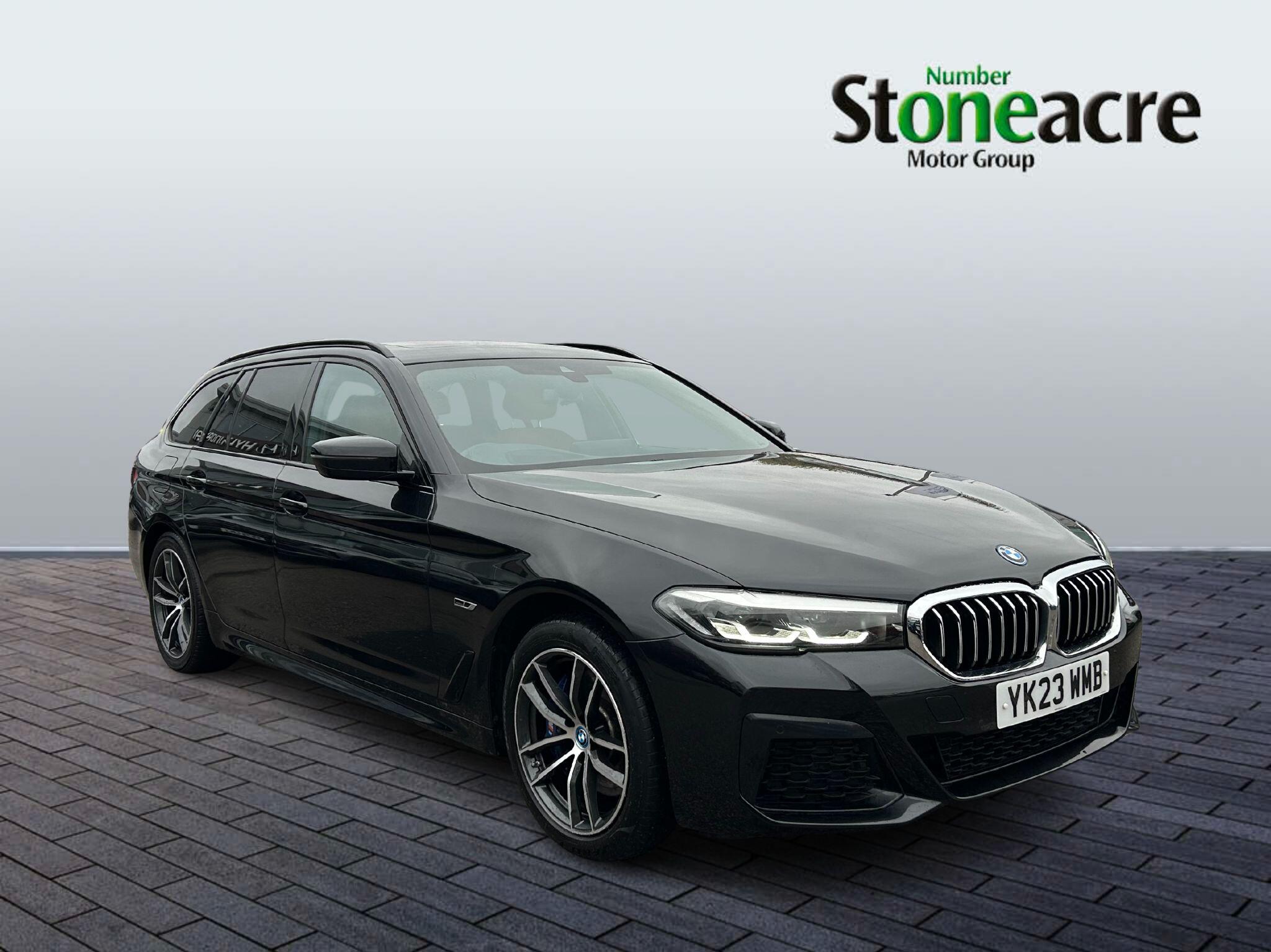 BMW 5 Series 2.0 530e 12kWh M Sport Touring Steptronic Euro 6 (s/s) 5dr YK23WMB Image 1