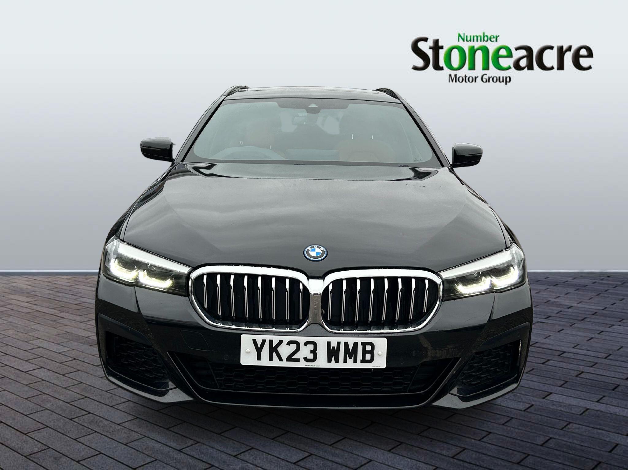 BMW 5 Series 2.0 530e 12kWh M Sport Touring Steptronic Euro 6 (s/s) 5dr YK23WMB Image 2