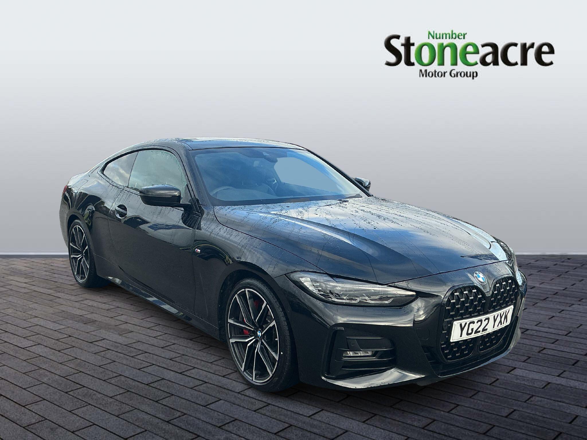 BMW 4 Series 2.0 420i M Sport Auto Euro 6 (s/s) 2dr YG22YXK Image 1