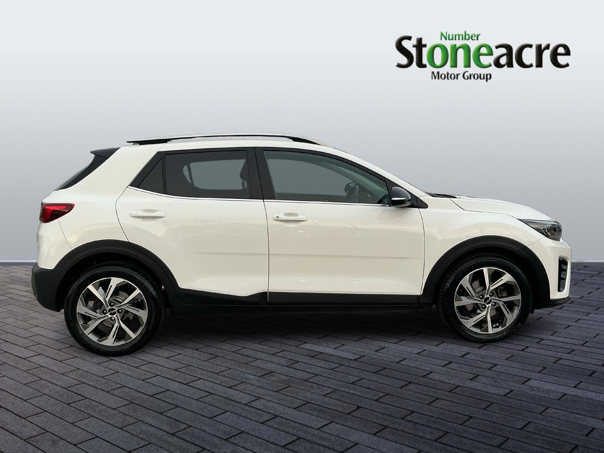 Kia Stonic 1.0 T-GDi MHEV GT-Line SUV 5dr Petrol Hybrid DCT Euro 6 (s/s) (118 bhp) EF22FFR Image 2
