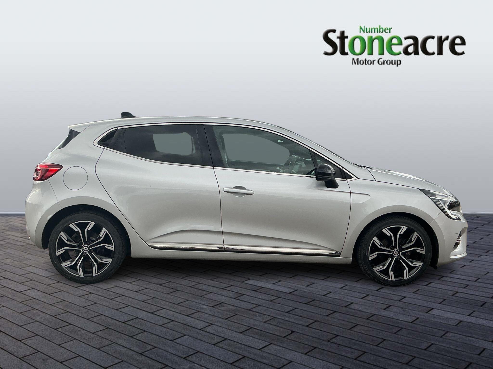Renault Clio Image 2