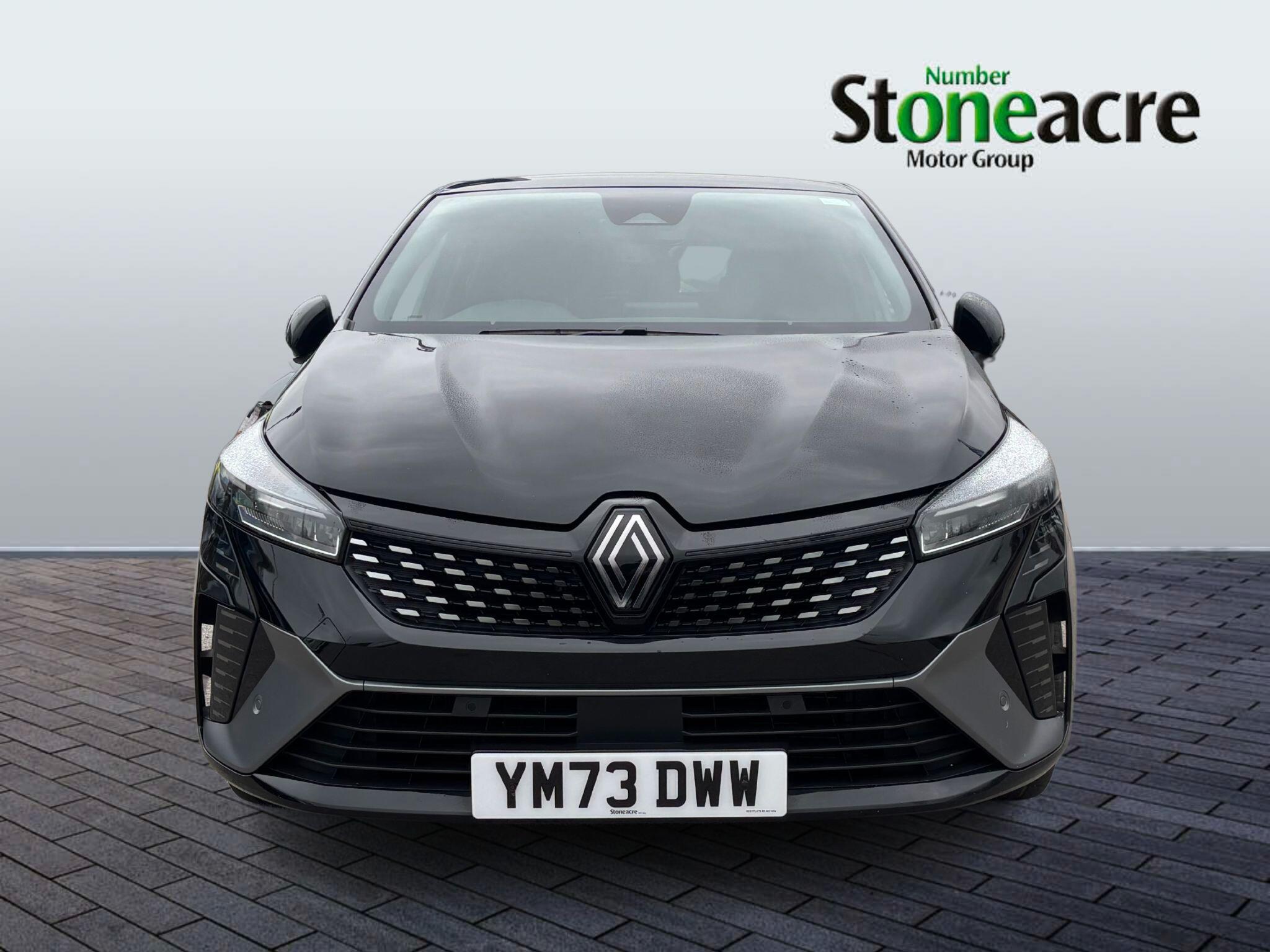 Renault Clio E-Tech Image 2