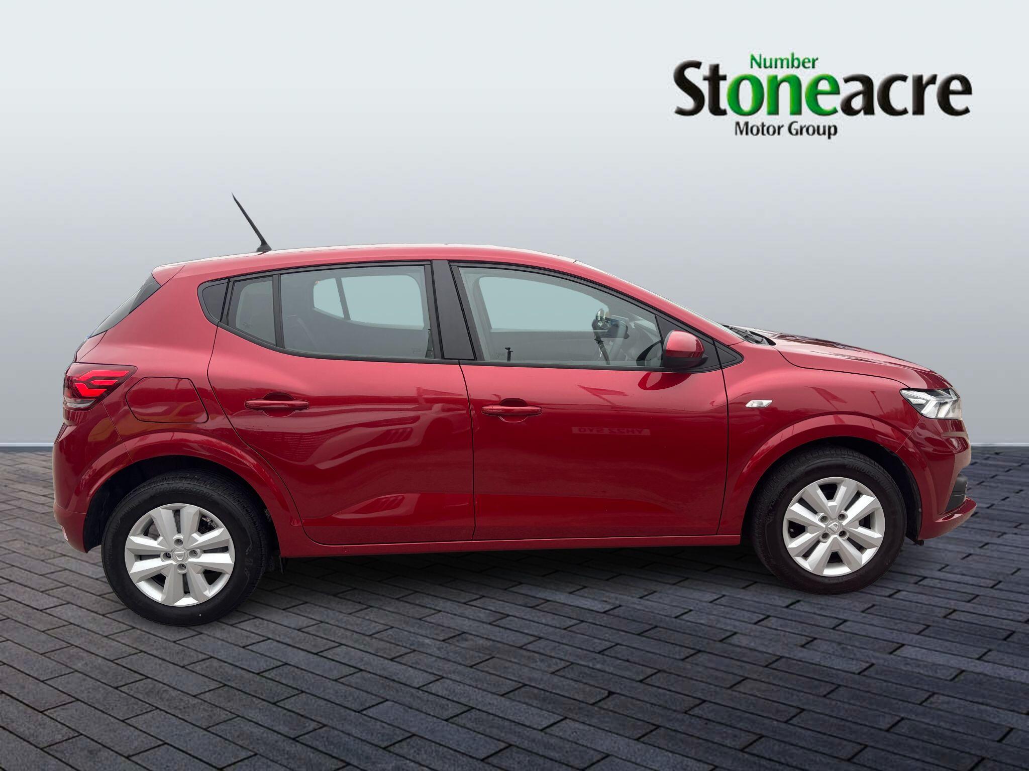 Dacia Sandero 1.0 TCe Comfort 5dr FD72KRJ Image 2