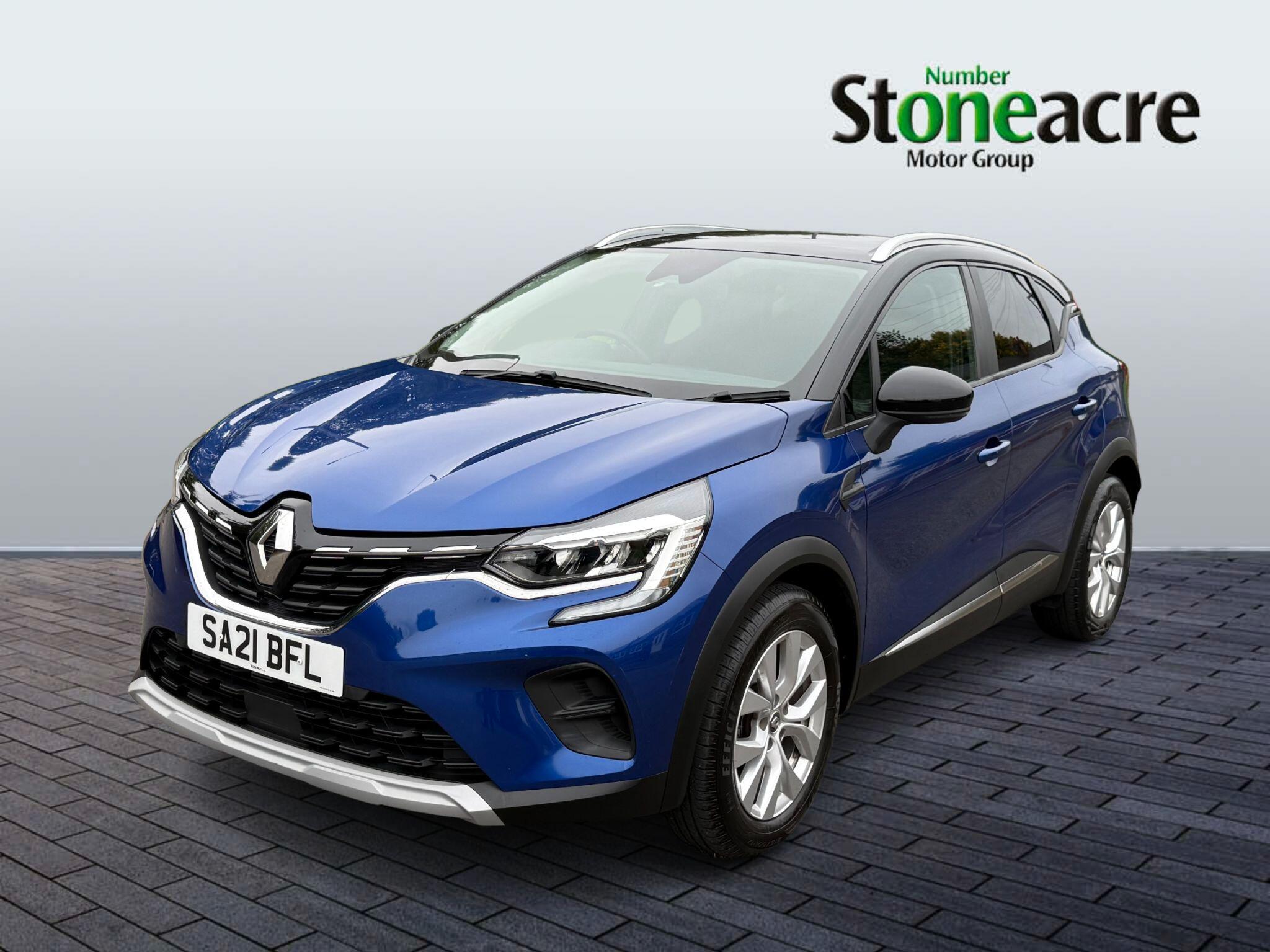 Renault Captur 1.3 TCe Iconic EDC Euro 6 (s/s) 5dr SA21BFL Image 3