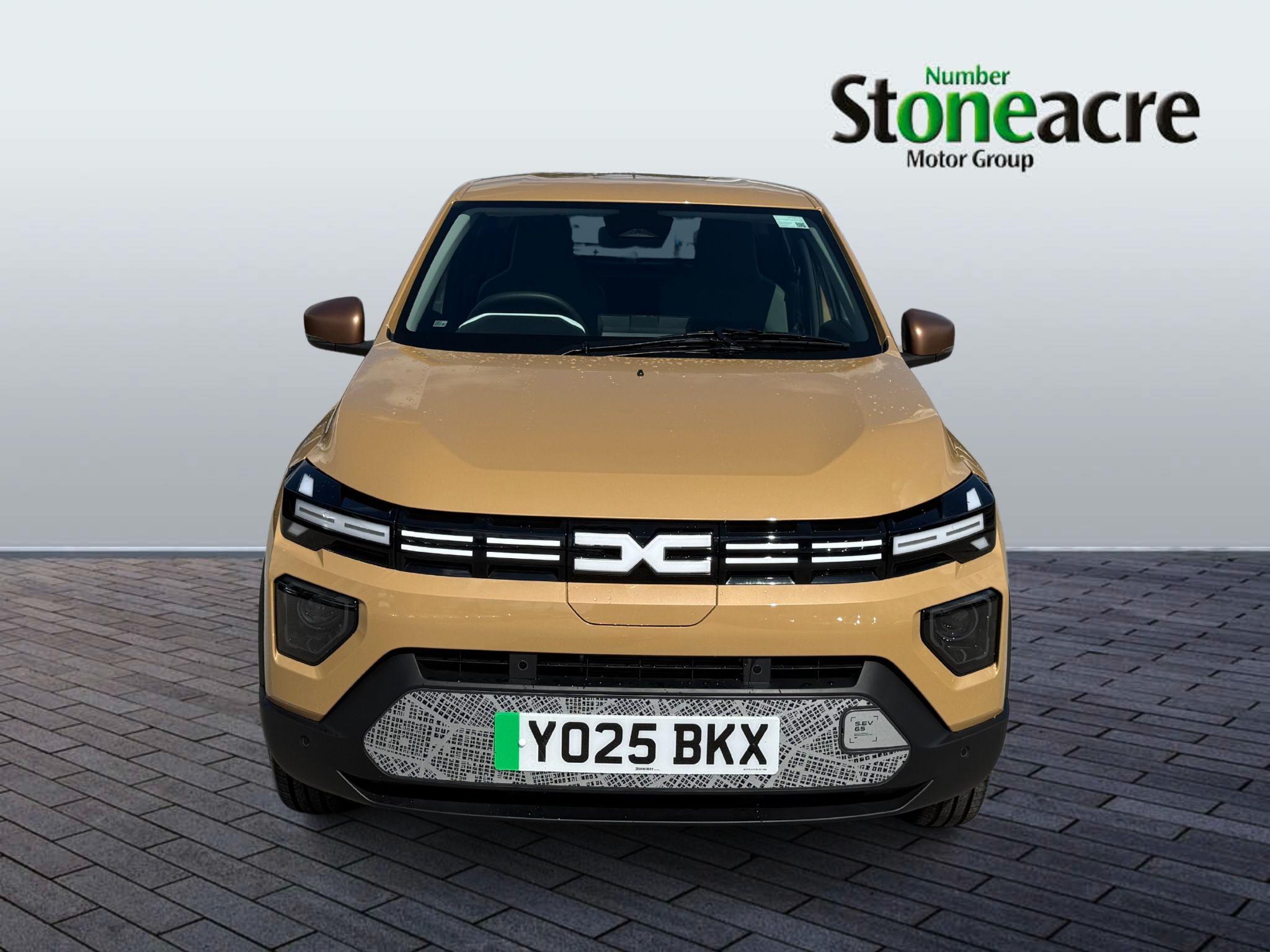 Dacia Spring 65 26.8kWh EXTREME Auto 5dr YO25BKX Image 2