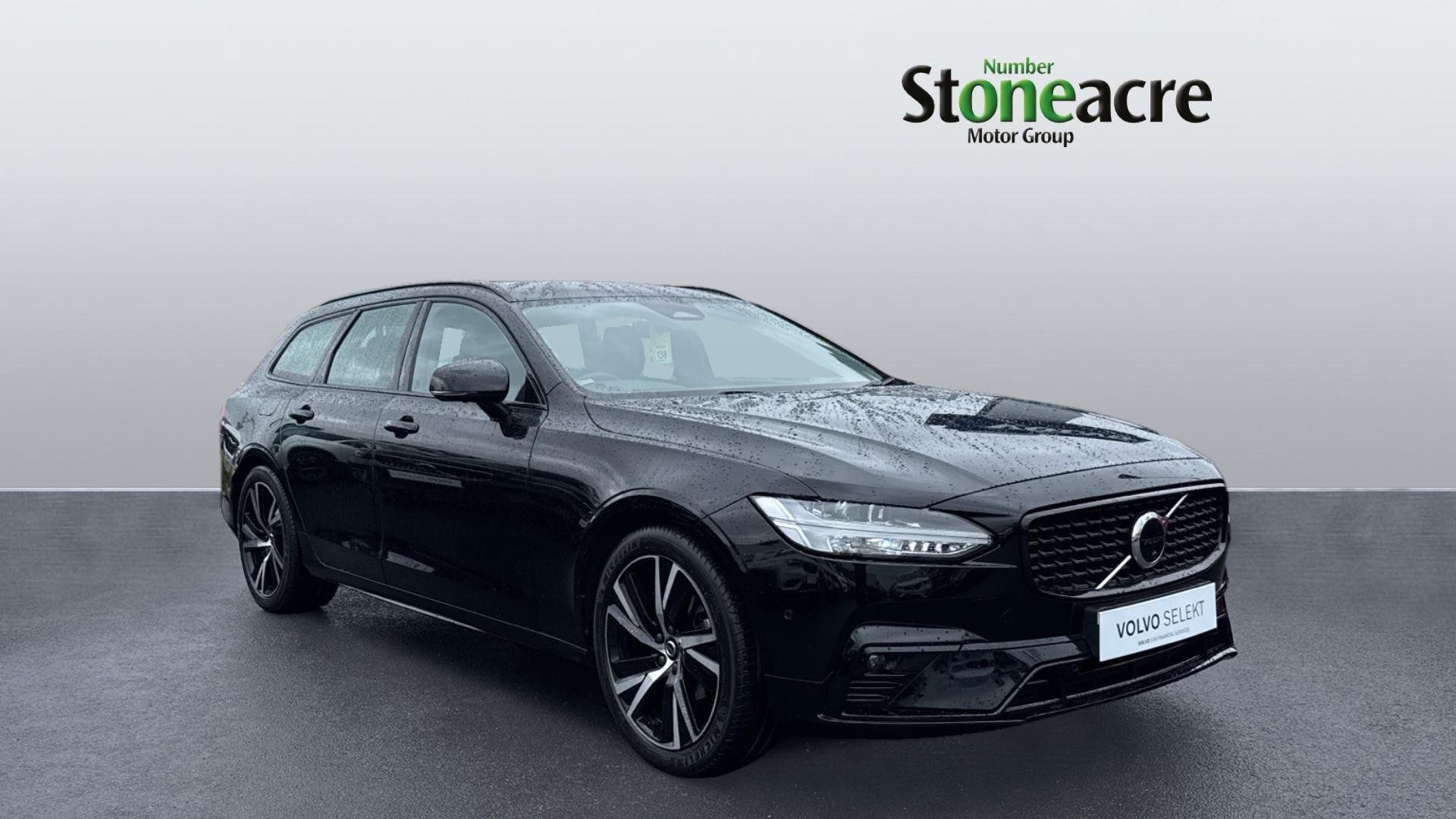 Volvo V90 Plus Dark B4 (197 hp) YY72HVC Image 1