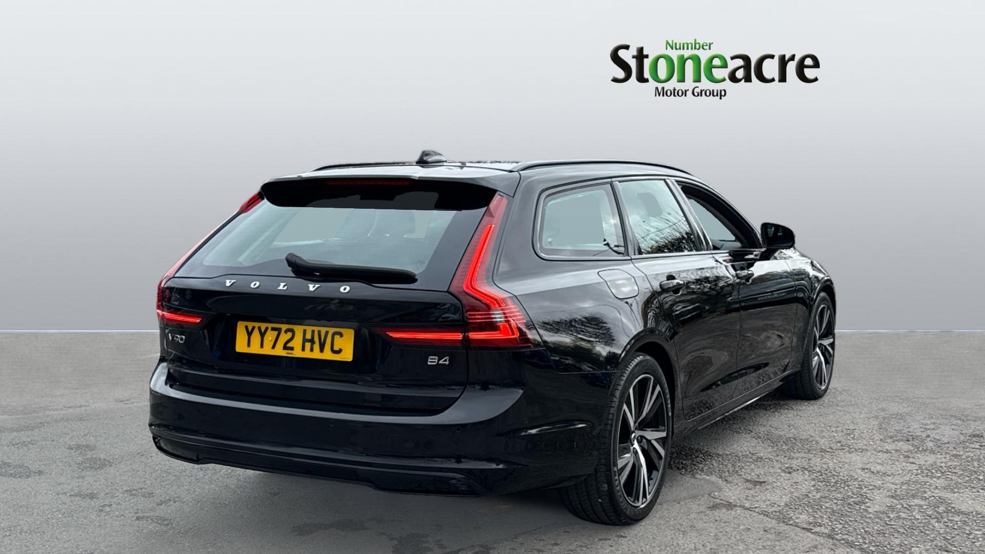 Volvo V90 Plus Dark B4 (197 hp) YY72HVC Image 2