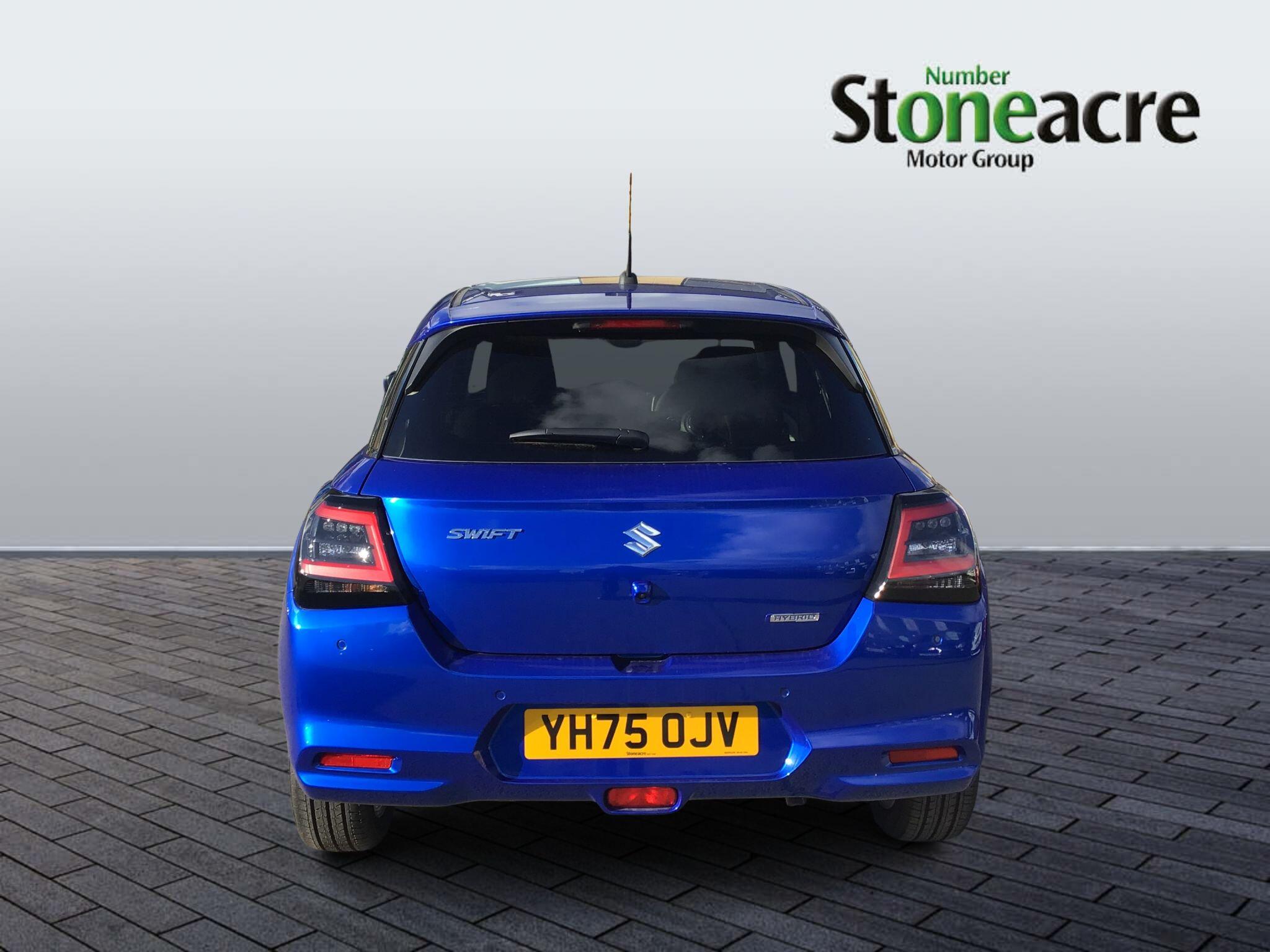 Suzuki Swift Image 3