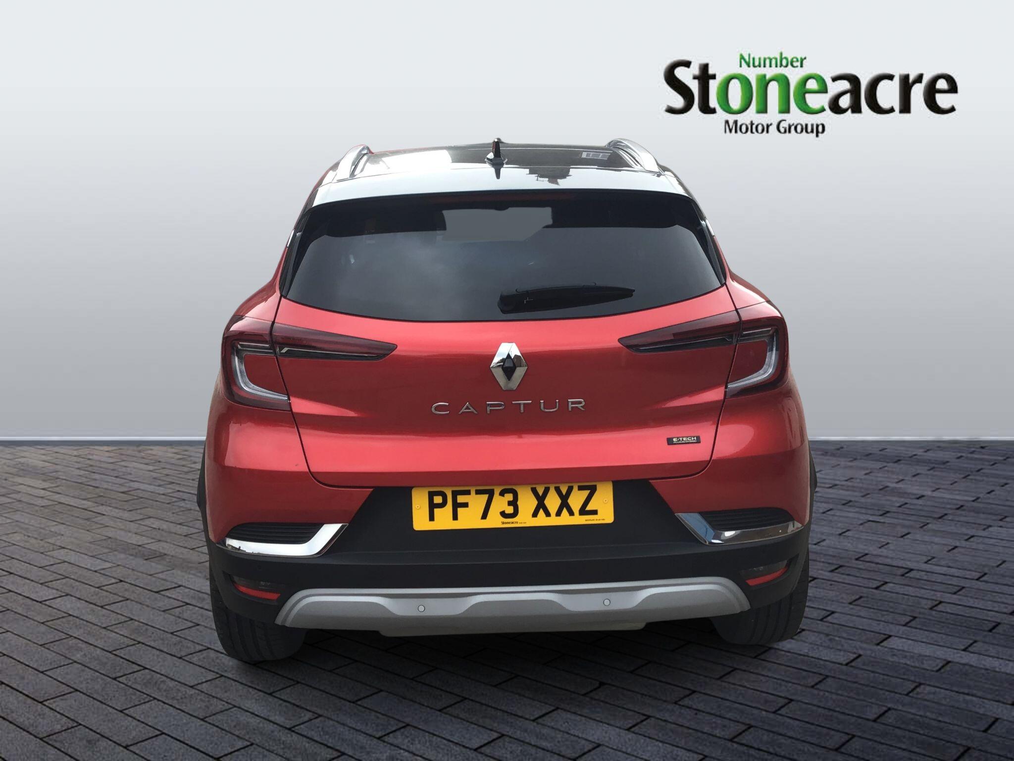 Renault Captur E-Tech Plug-In Hybrid 1.6 E-TECH 9.8kWh techno Auto Euro 6 (s/s) 5dr PF73XXZ Image 3