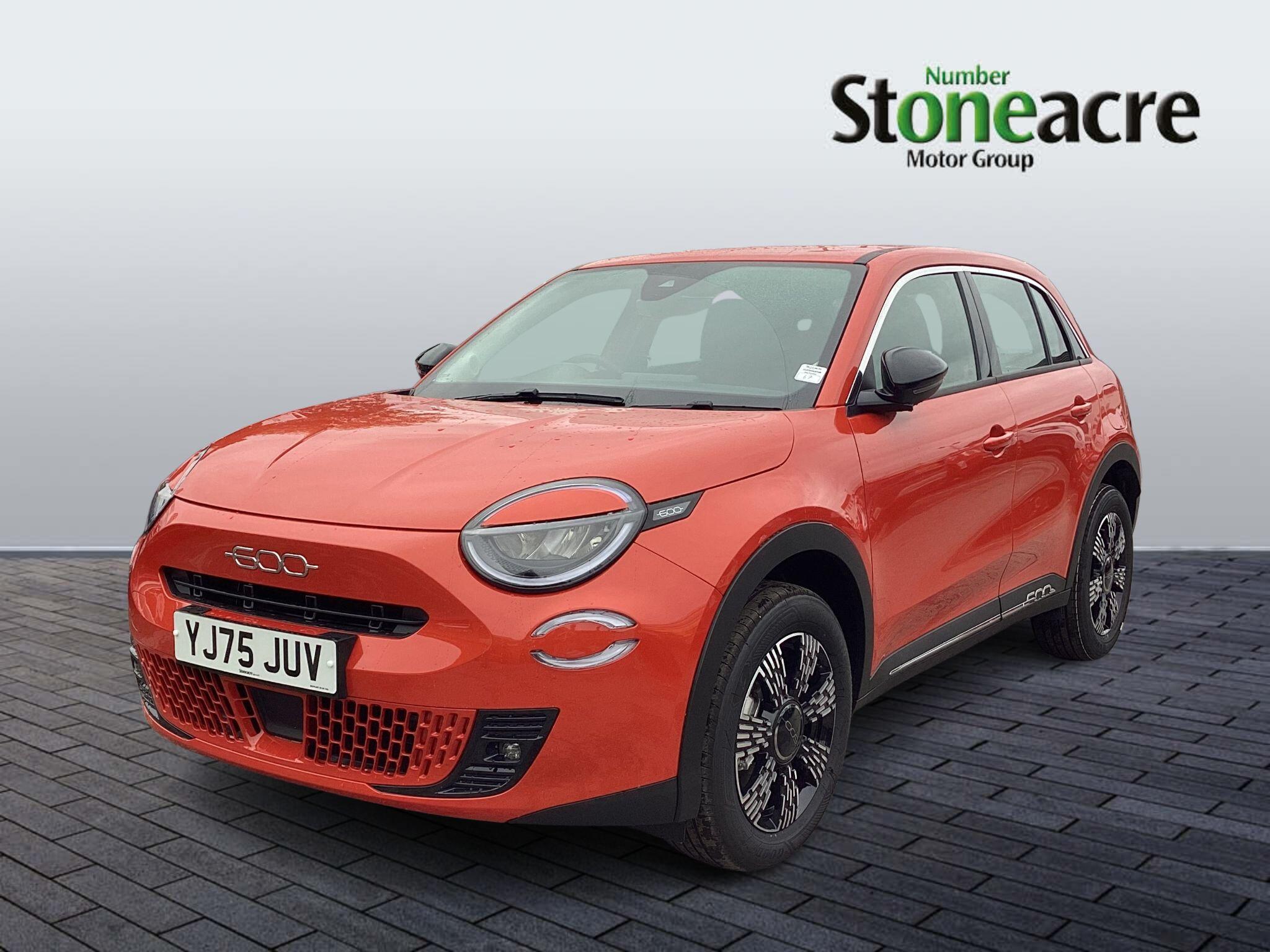 Fiat 600 1.2 MHEV e-DCT Euro 6 (s/s) 5dr YJ75JUV Image 3