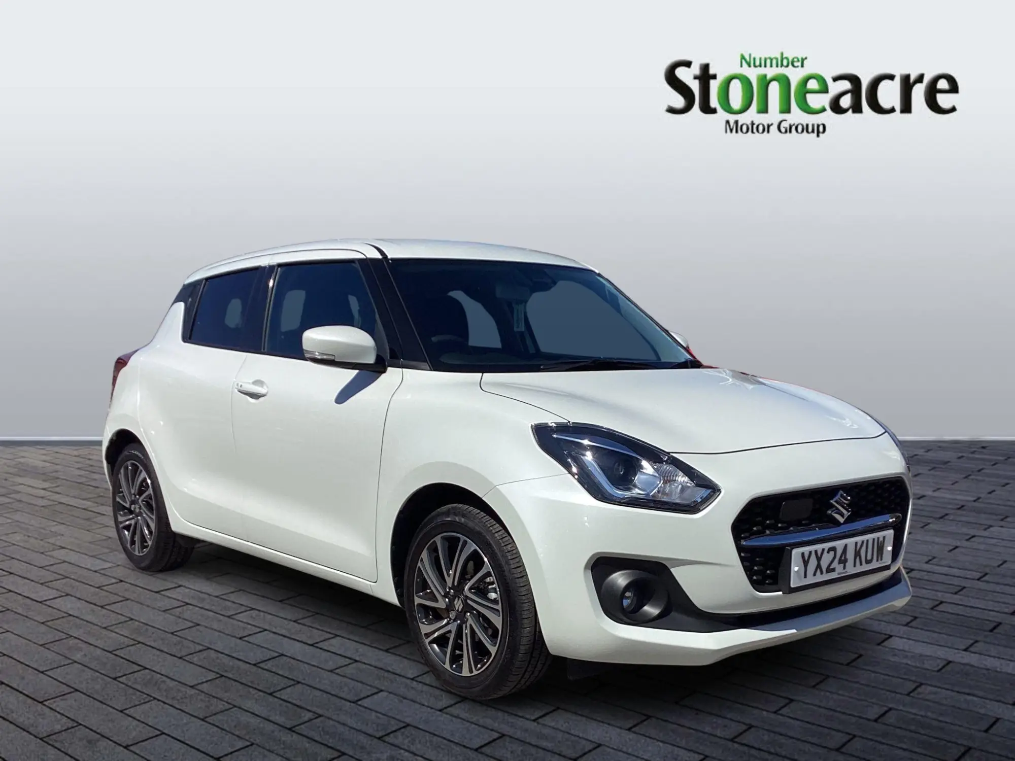 Suzuki Swift 1.2 Dualjet 83 12V Hybrid SZ5 5dr Auto YX24KUW Image 1